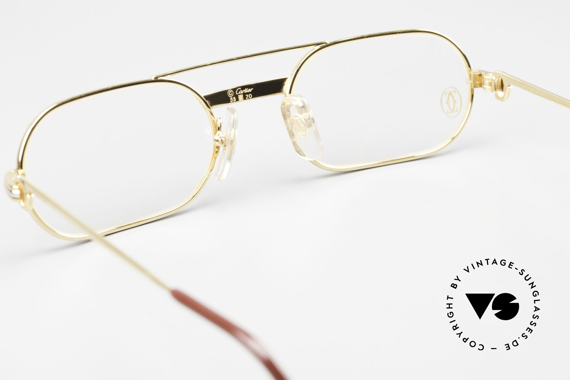 Cartier must santos store