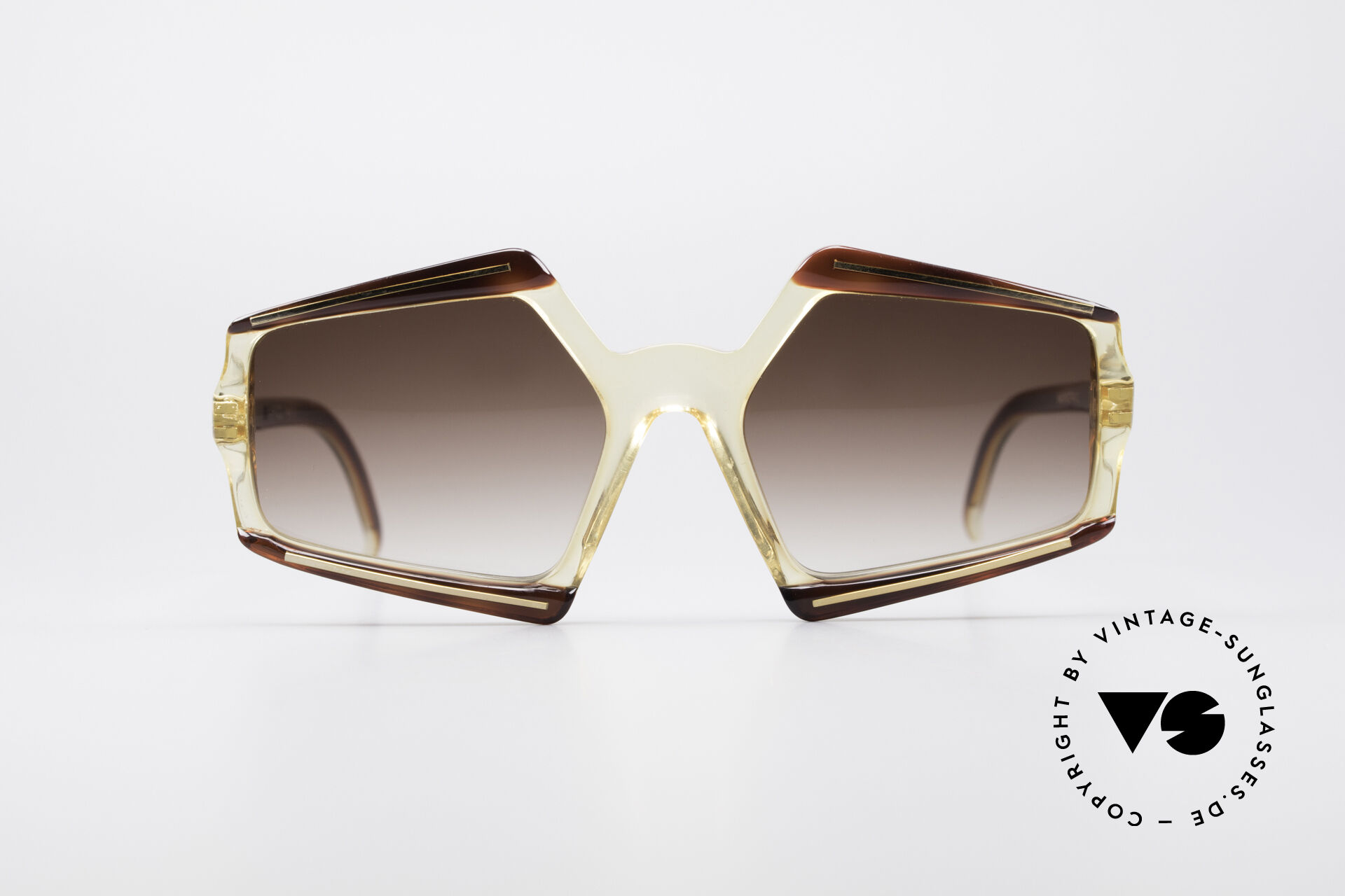 Nina ricci hot sale sunglasses vintage