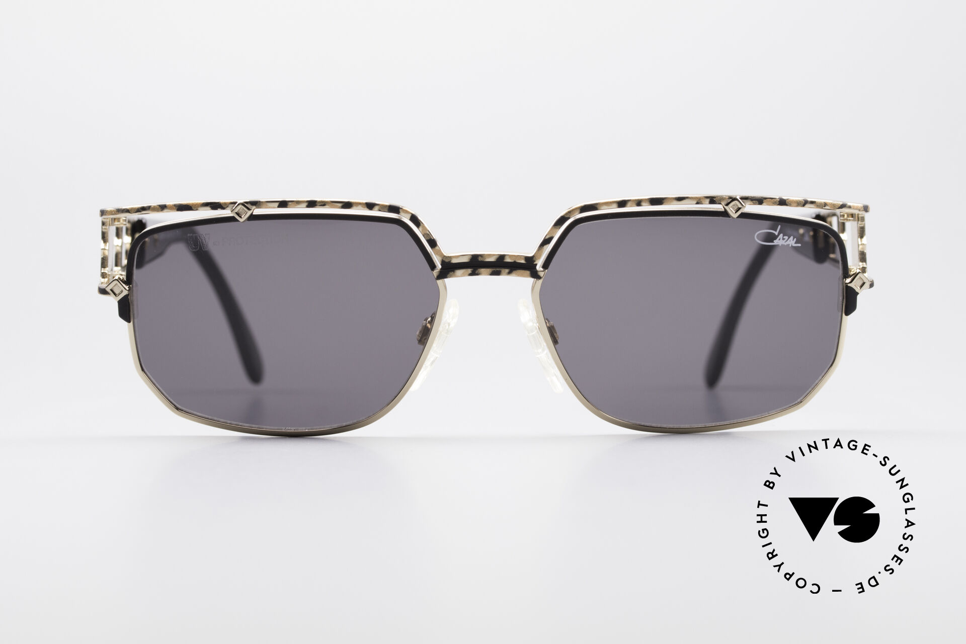 人気 ブランド チェック Sunglasses Cazal 979 90's Vintage Shades Ladies 小物