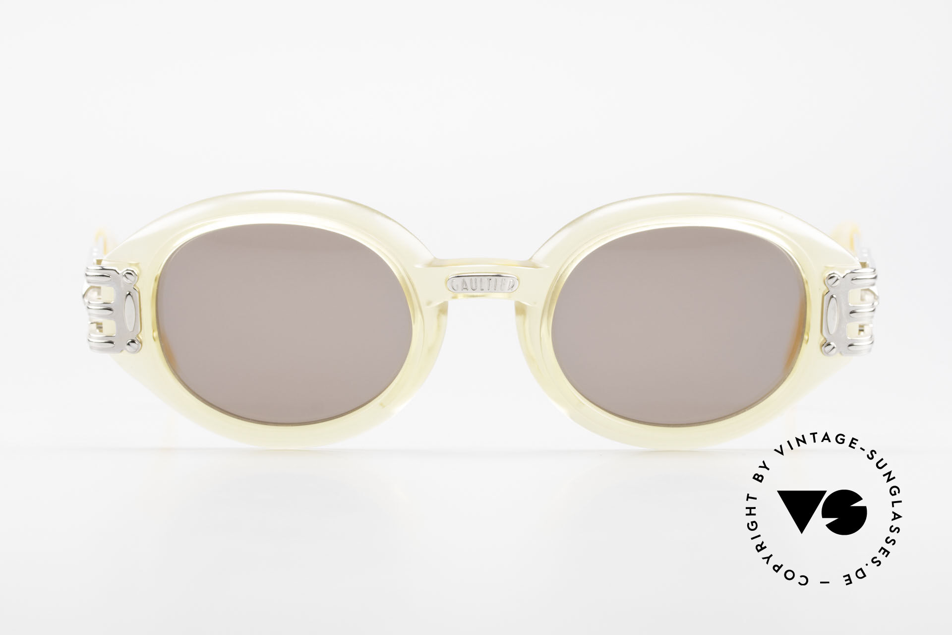 Women's Louis Vuitton Sunglasses from $335