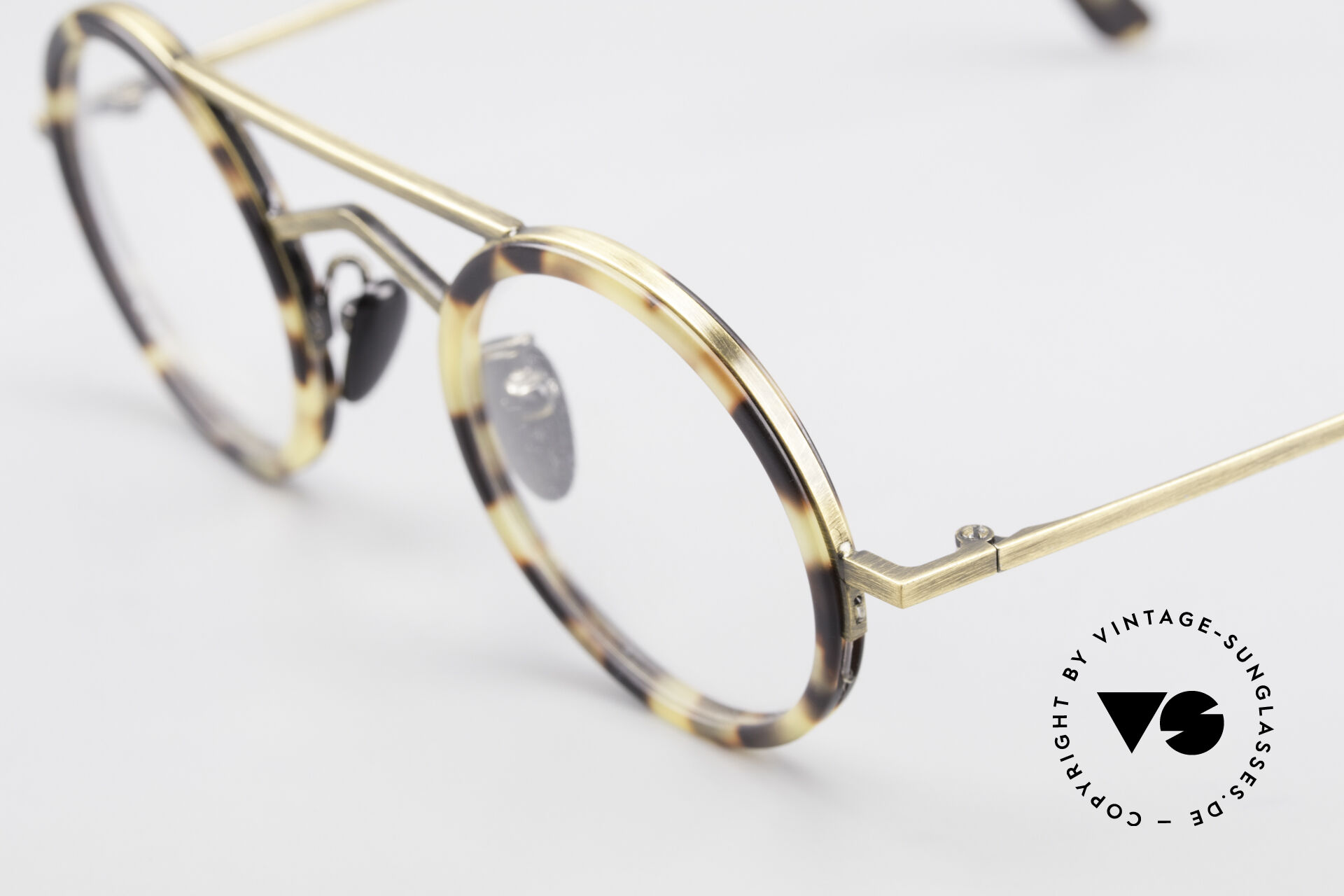 Gianni Versace 620 Round 90 s Vintage Eyeglasses