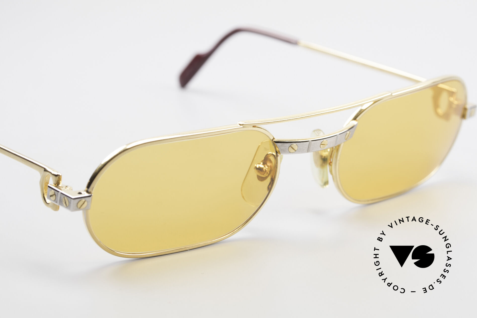Must de cartier sunglasses hotsell
