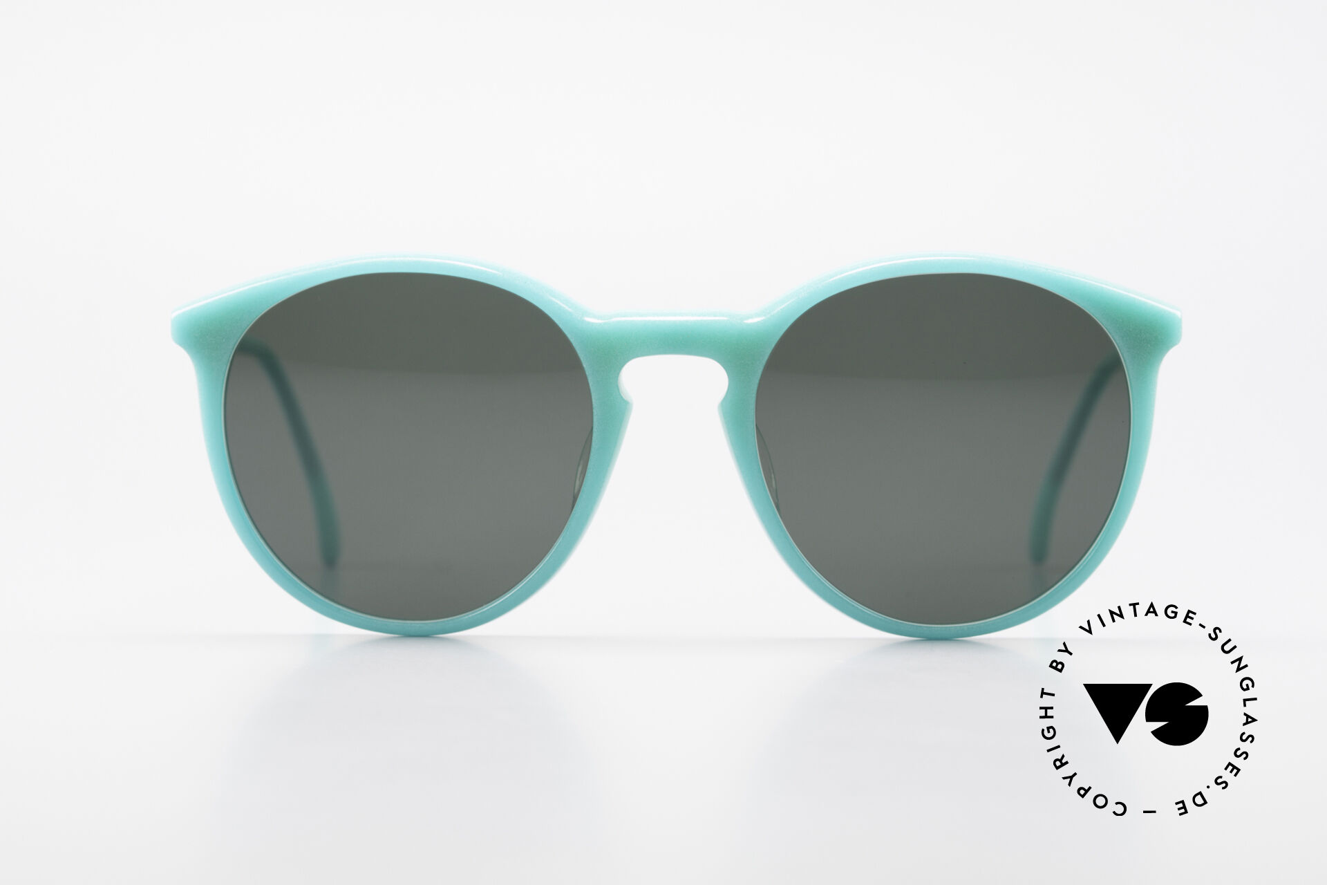Sunglasses Alain Mikli 901 / 079 Green Pearl Panto Sunglasses