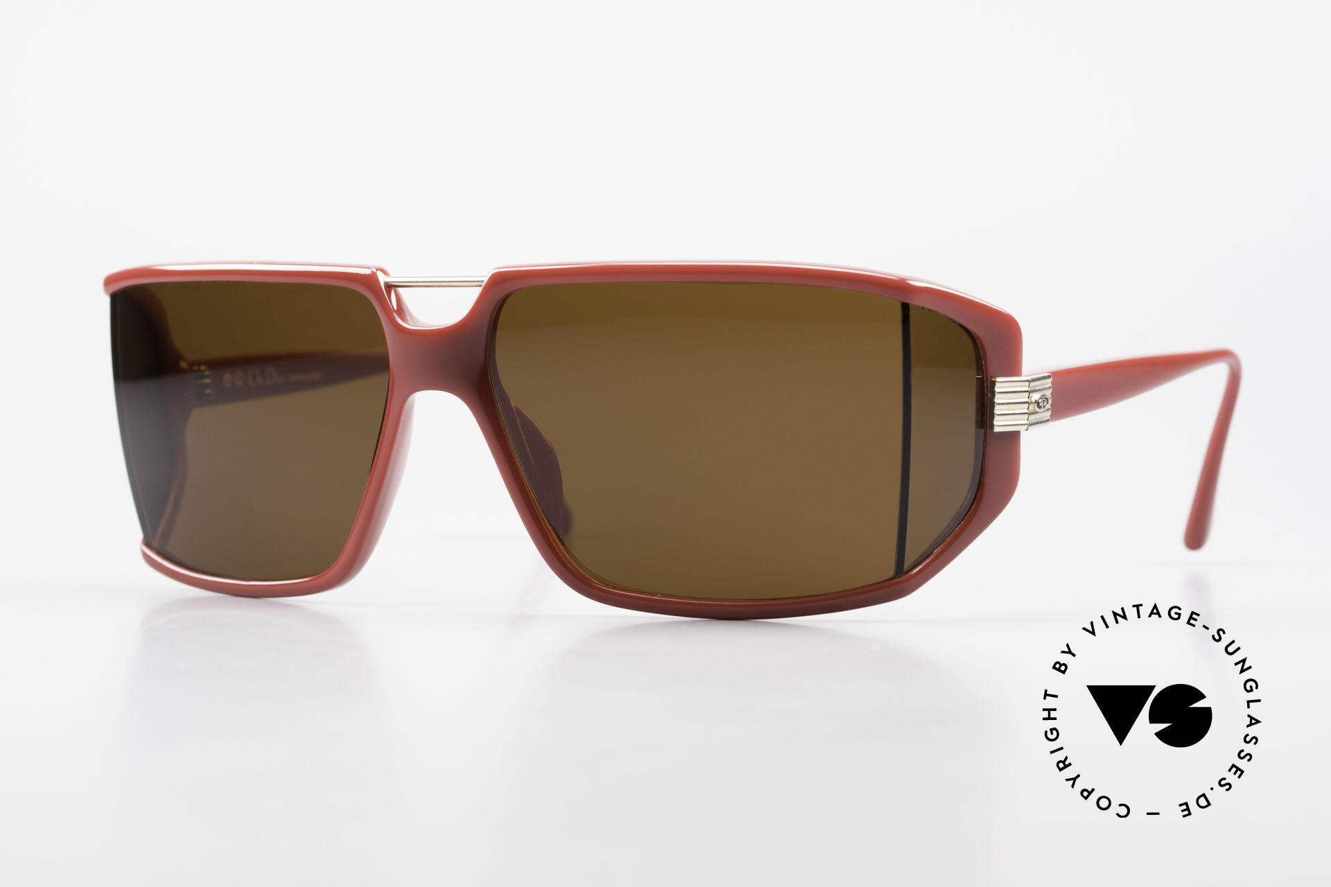 Dior futuristic sunglasses top