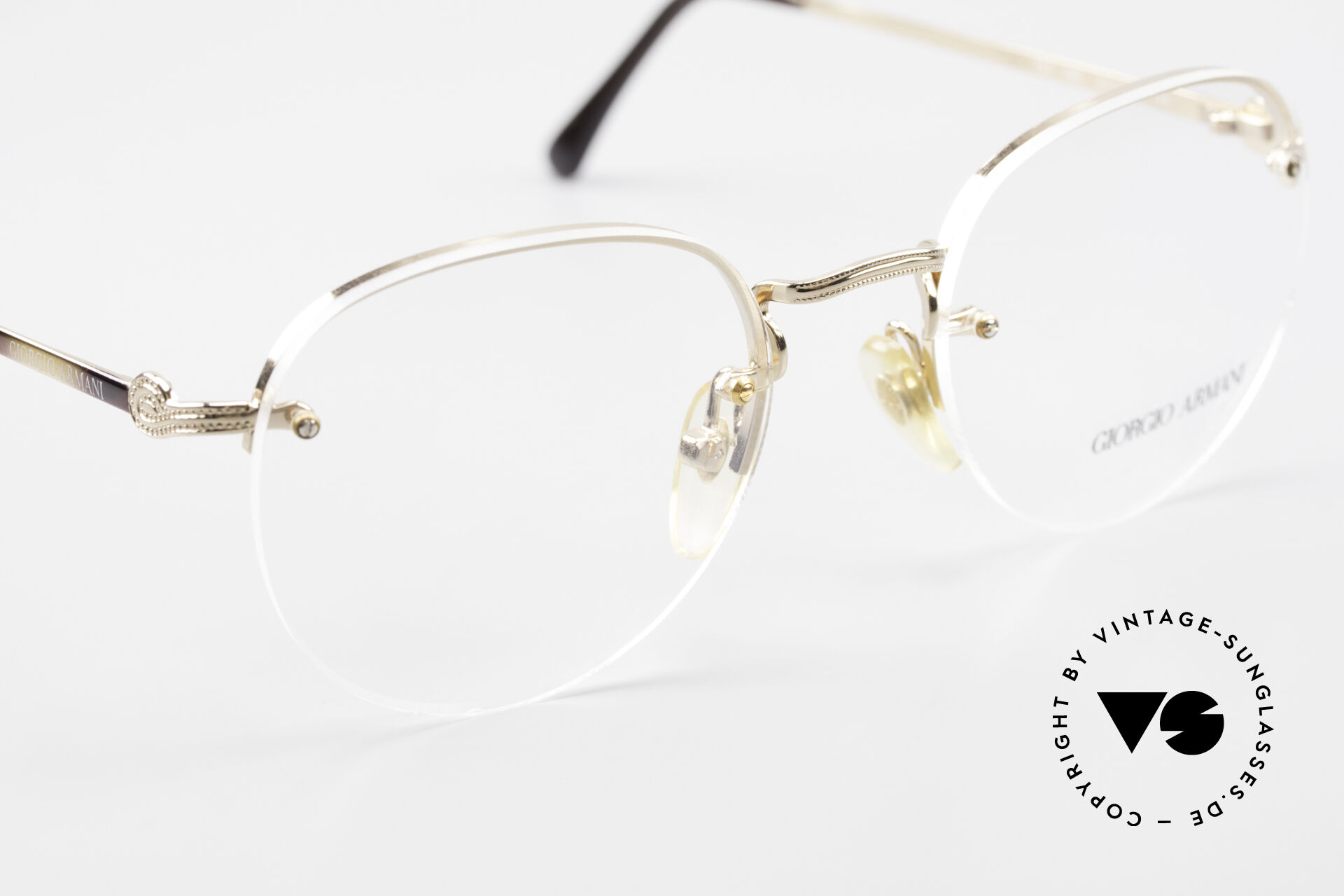 Retro top rimless glasses