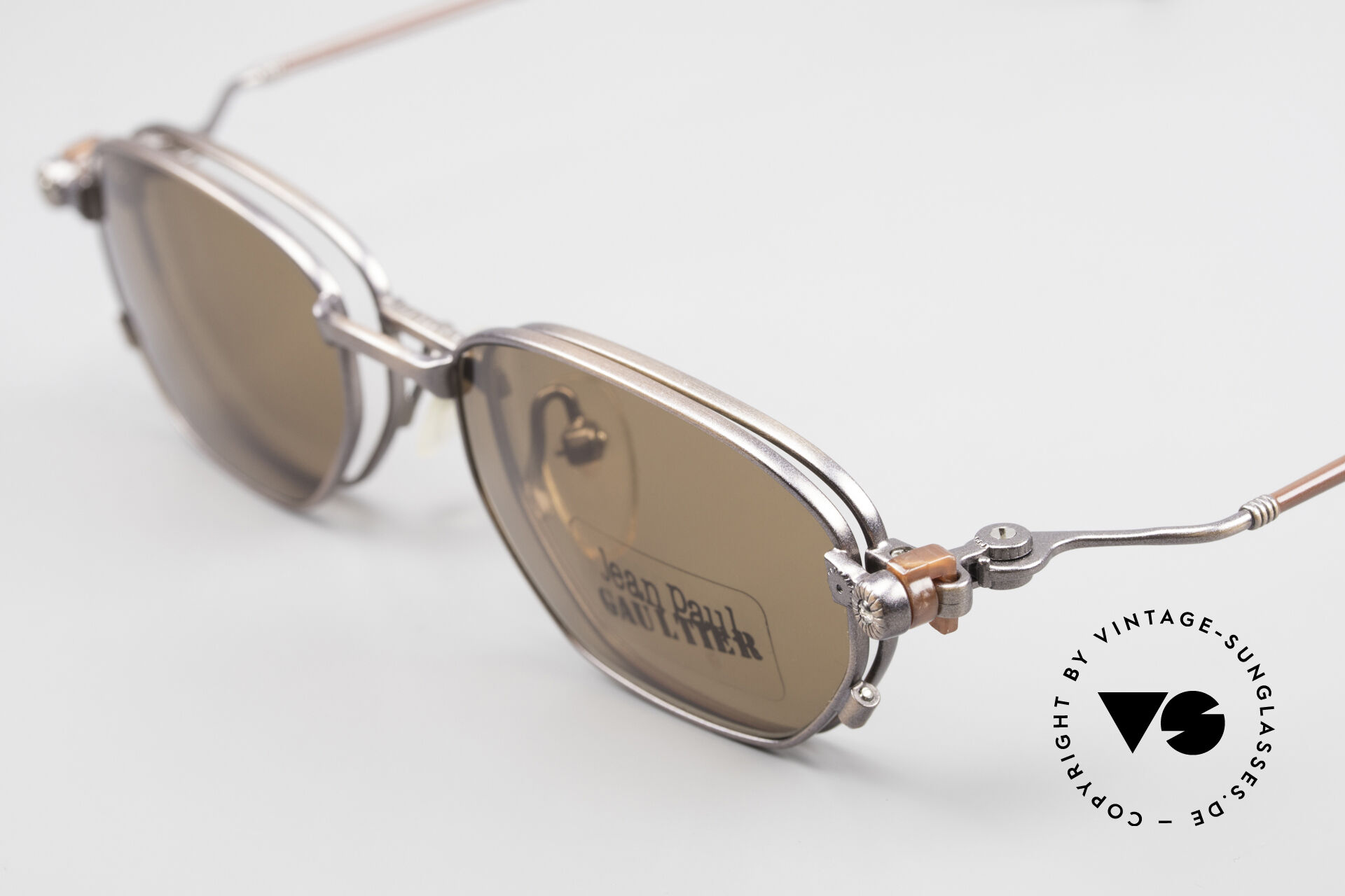 Sunglasses Jean Paul Gaultier 55-8107 90's Vintage Frame Sun Clip On