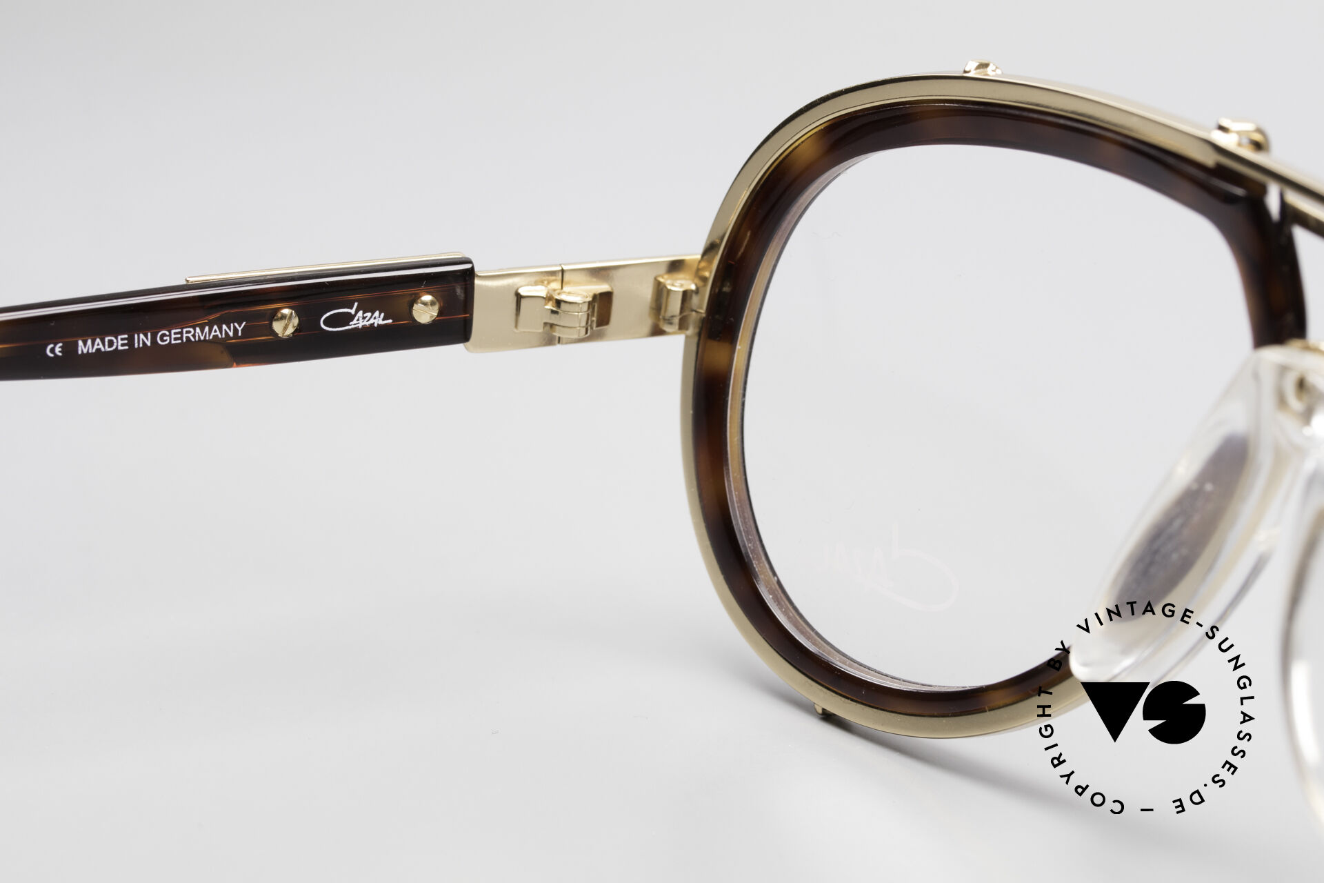 Cazal 642 Exclusively made by CAZAL For Us