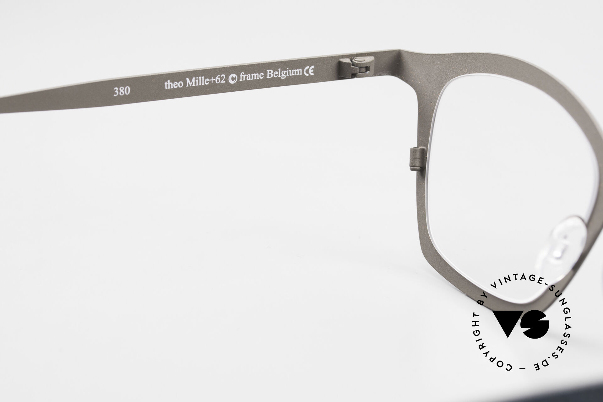 Glasses Theo Belgium Mille 62 Frame Like A Honeycomb 