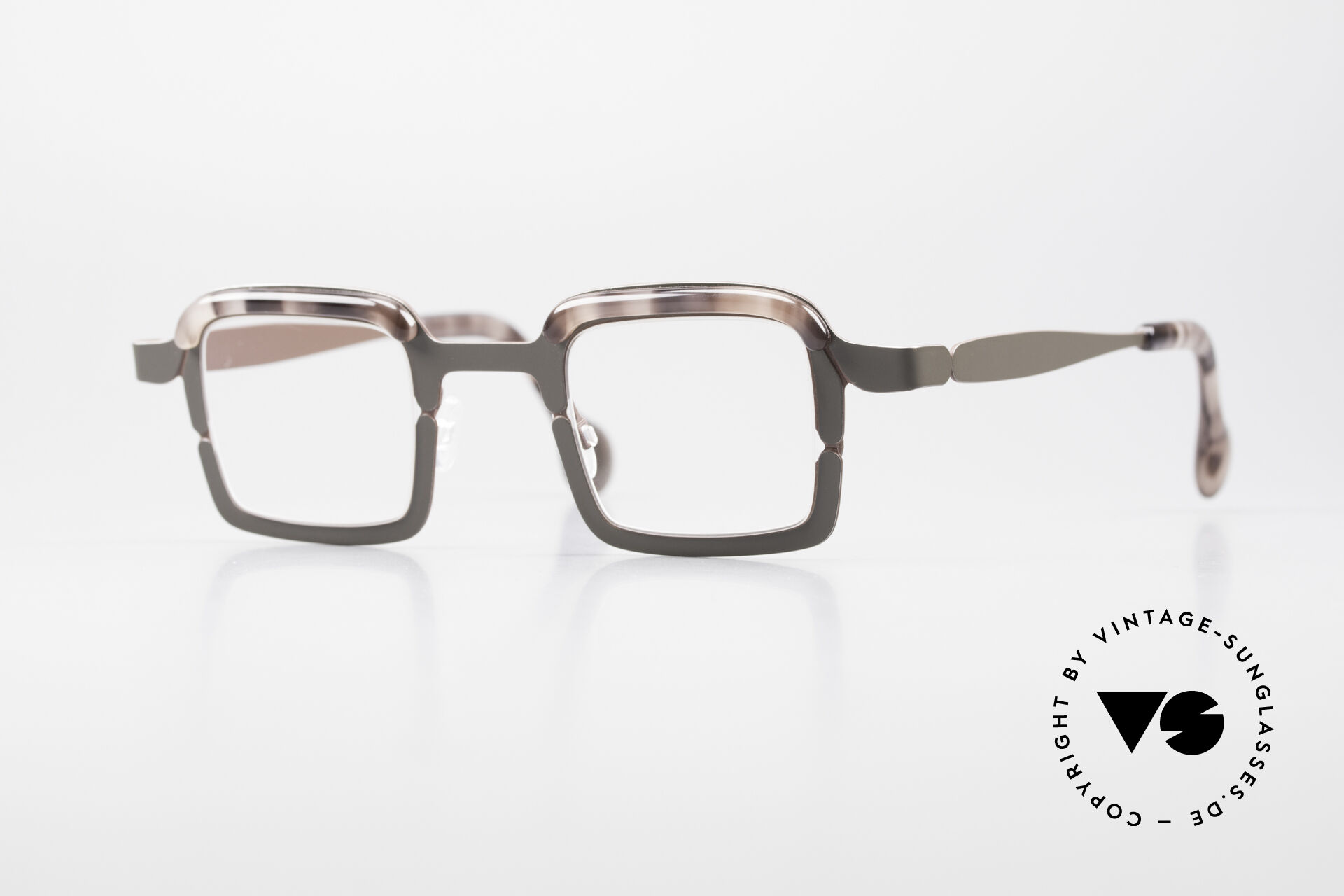 Belgium eyewear hot sale