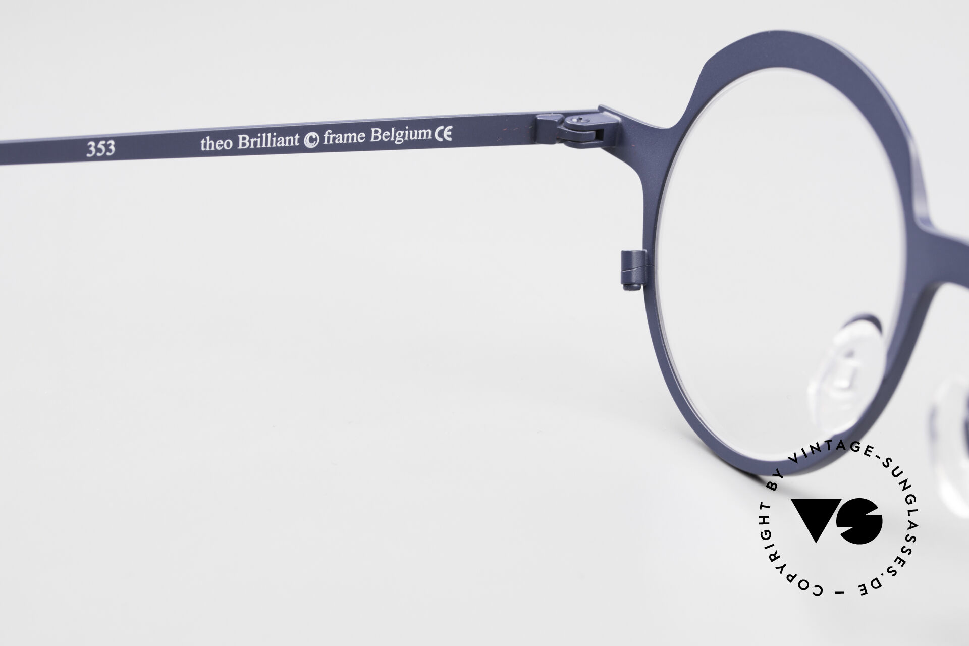 Round designer outlet glasses frames