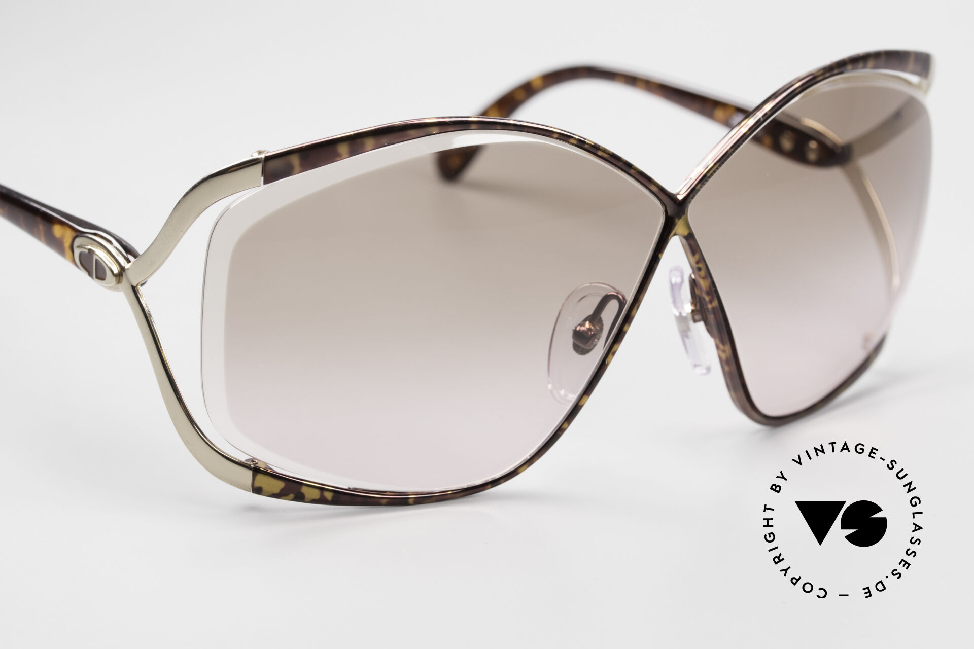 Christian dior 2056 deals
