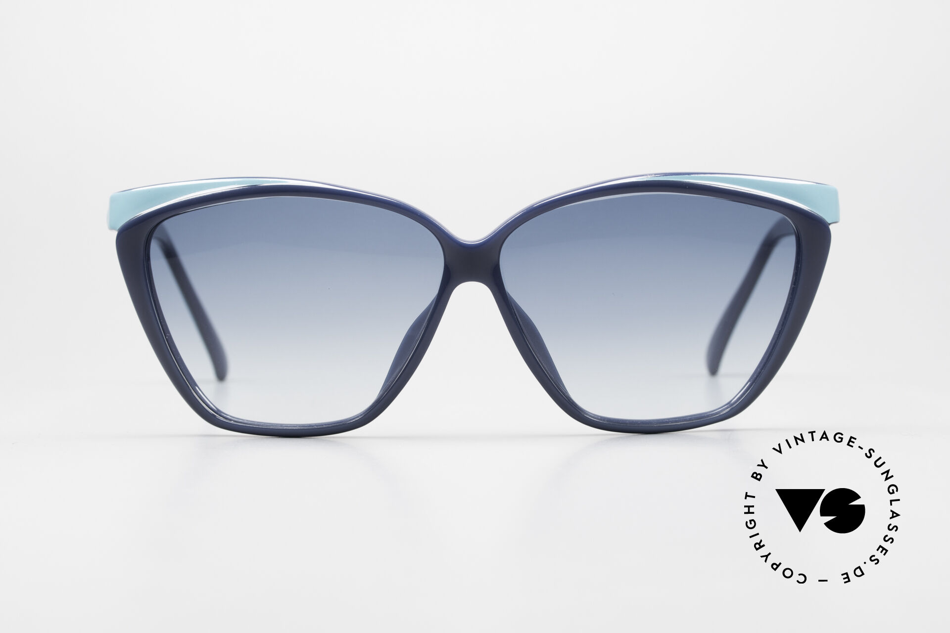 Sunglasses Christian Dior 2324 XXL 1980's Ladies Sunglasses