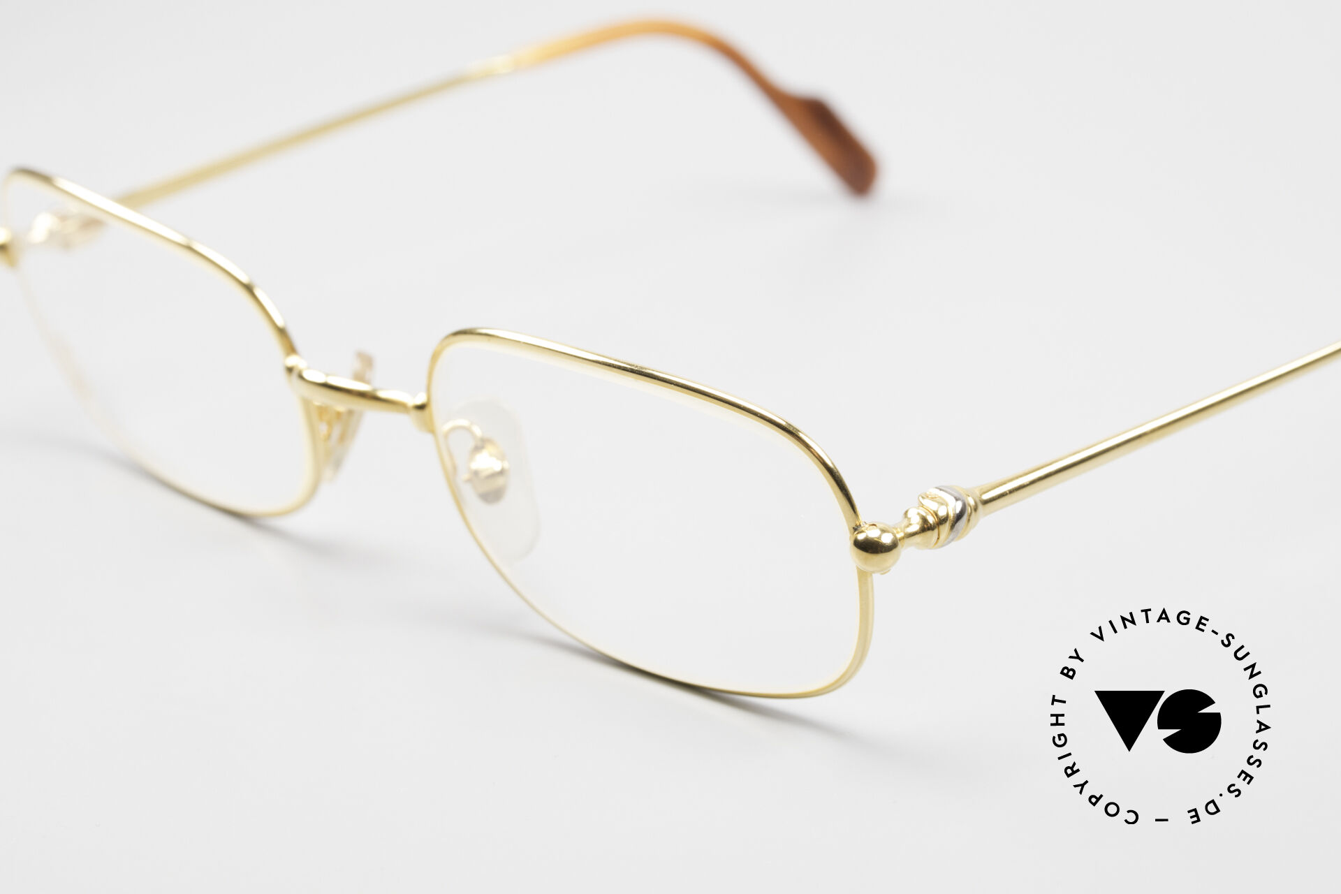 Cartier women's reading glasses hotsell