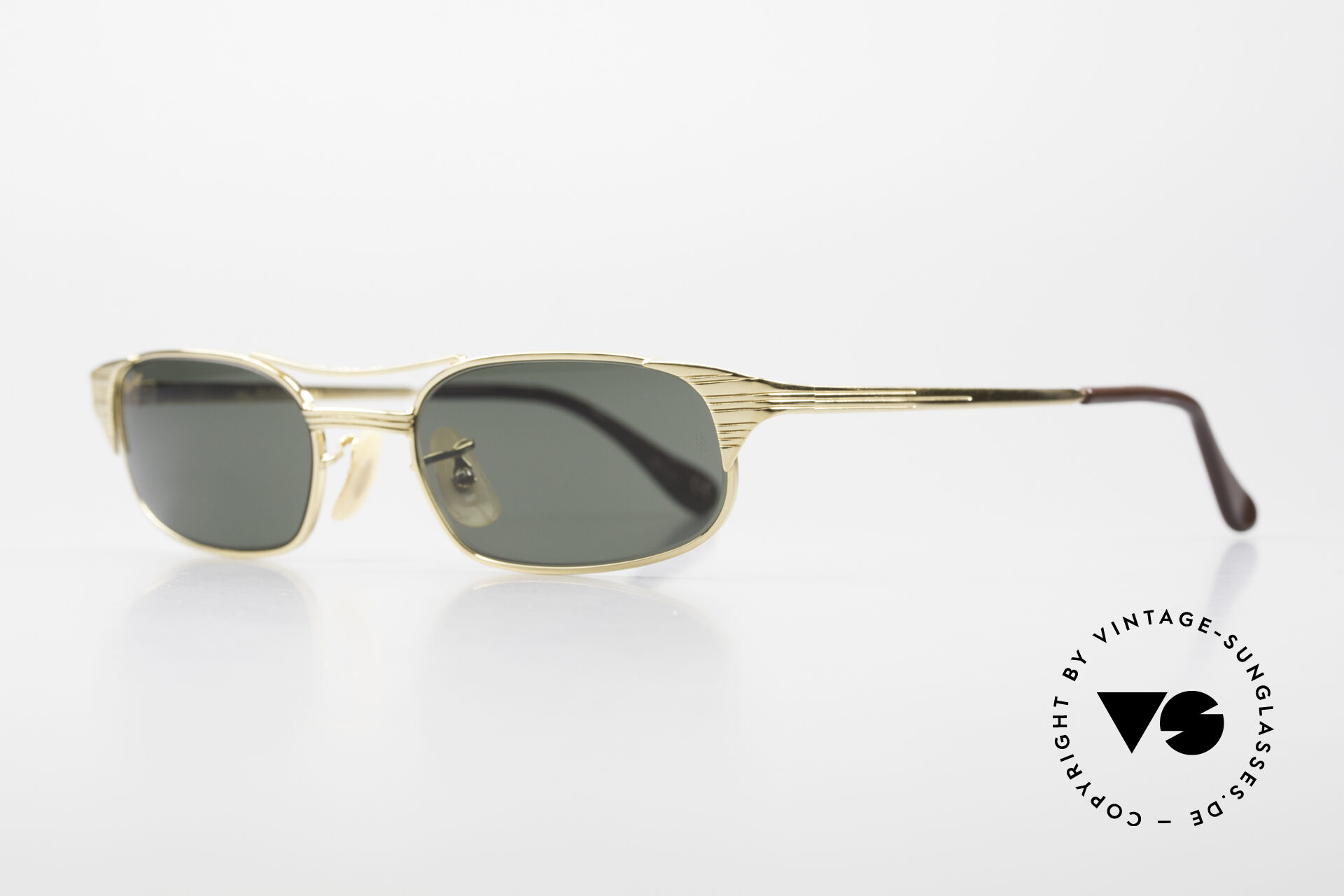 Ray shop ban signets