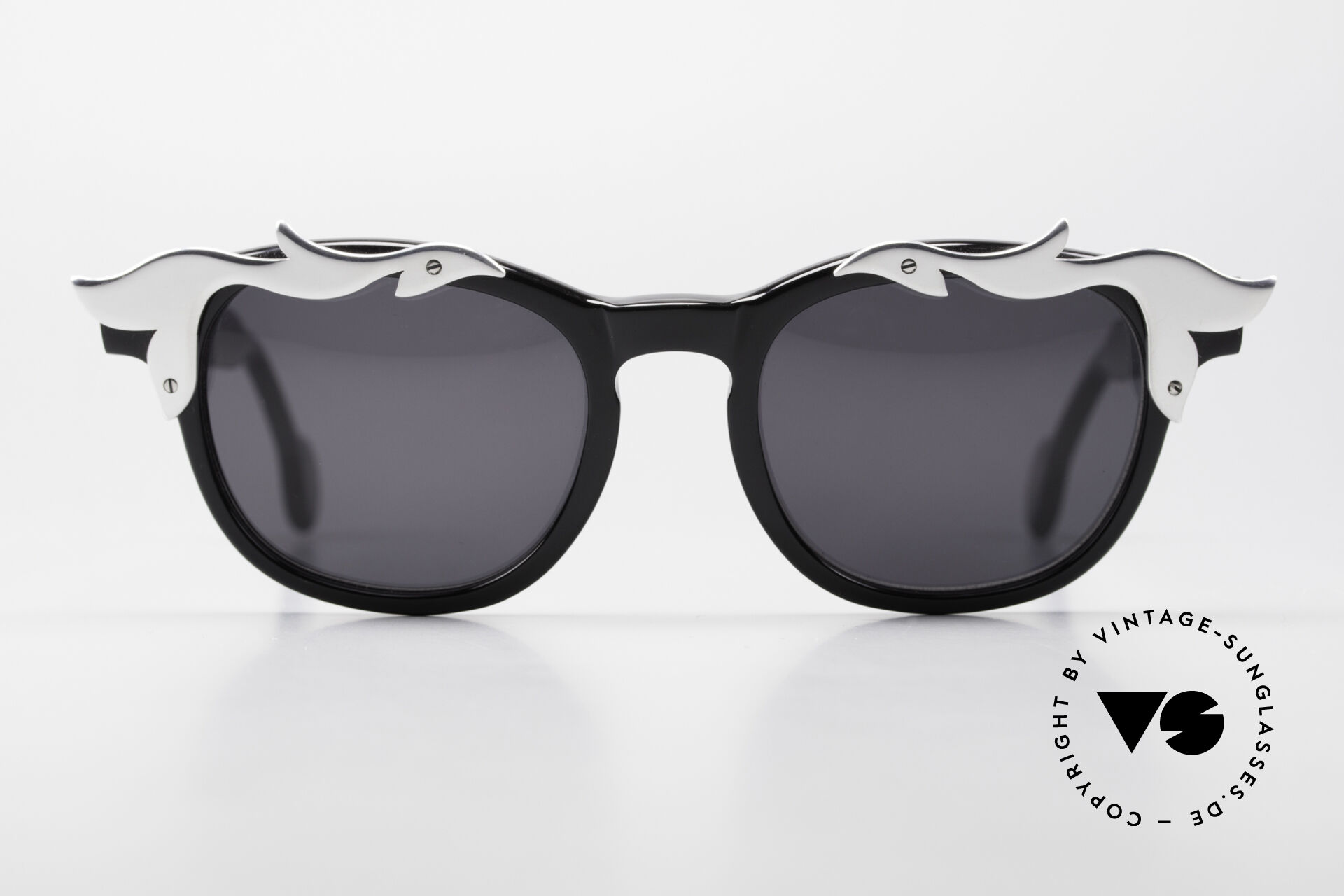 L.A Eyeworks Molly Millions sunglasses Sunglasses L.A. Eyeworks Molly Million Iconic Los Angeles  main image 2