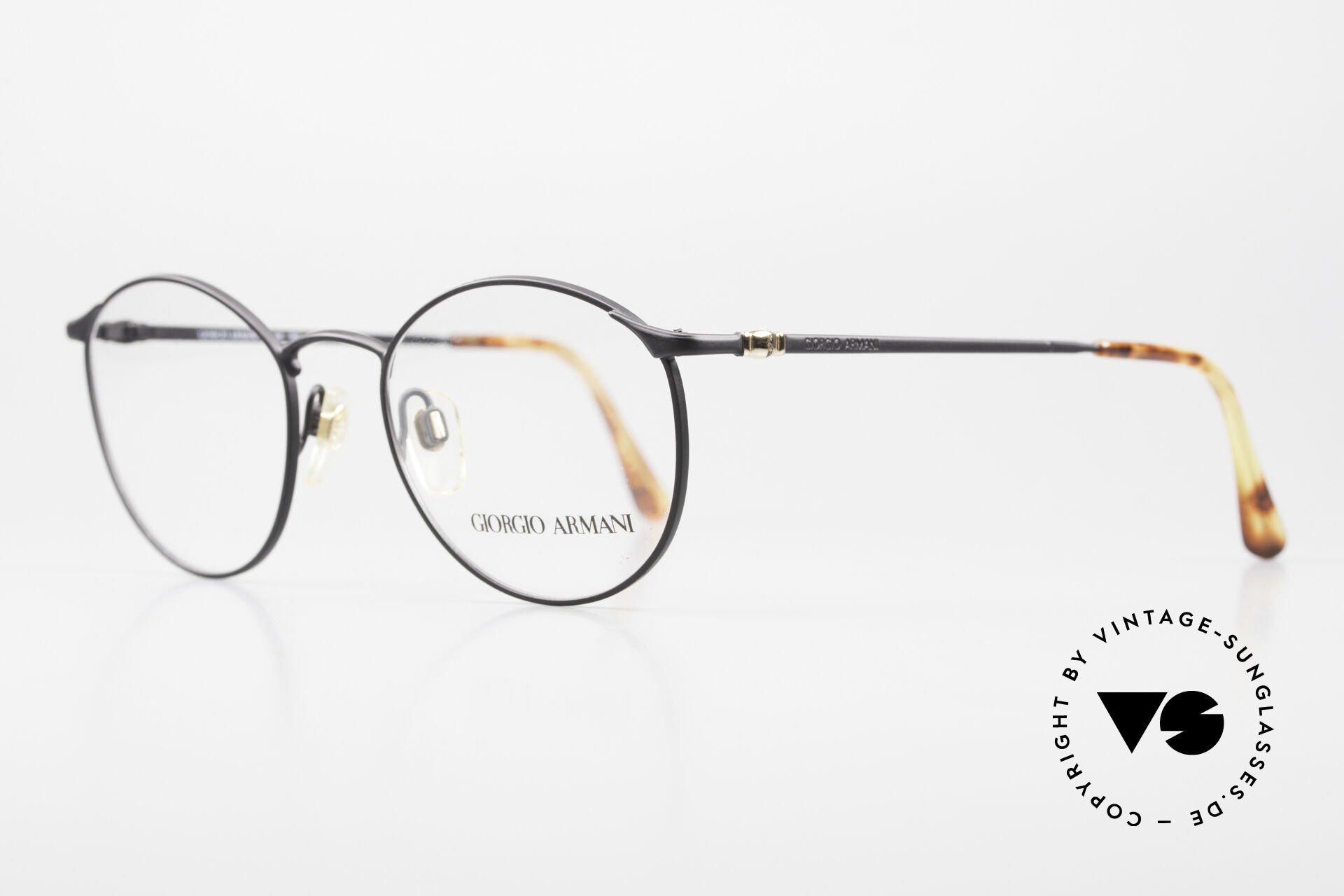 Armani shop reading glasses