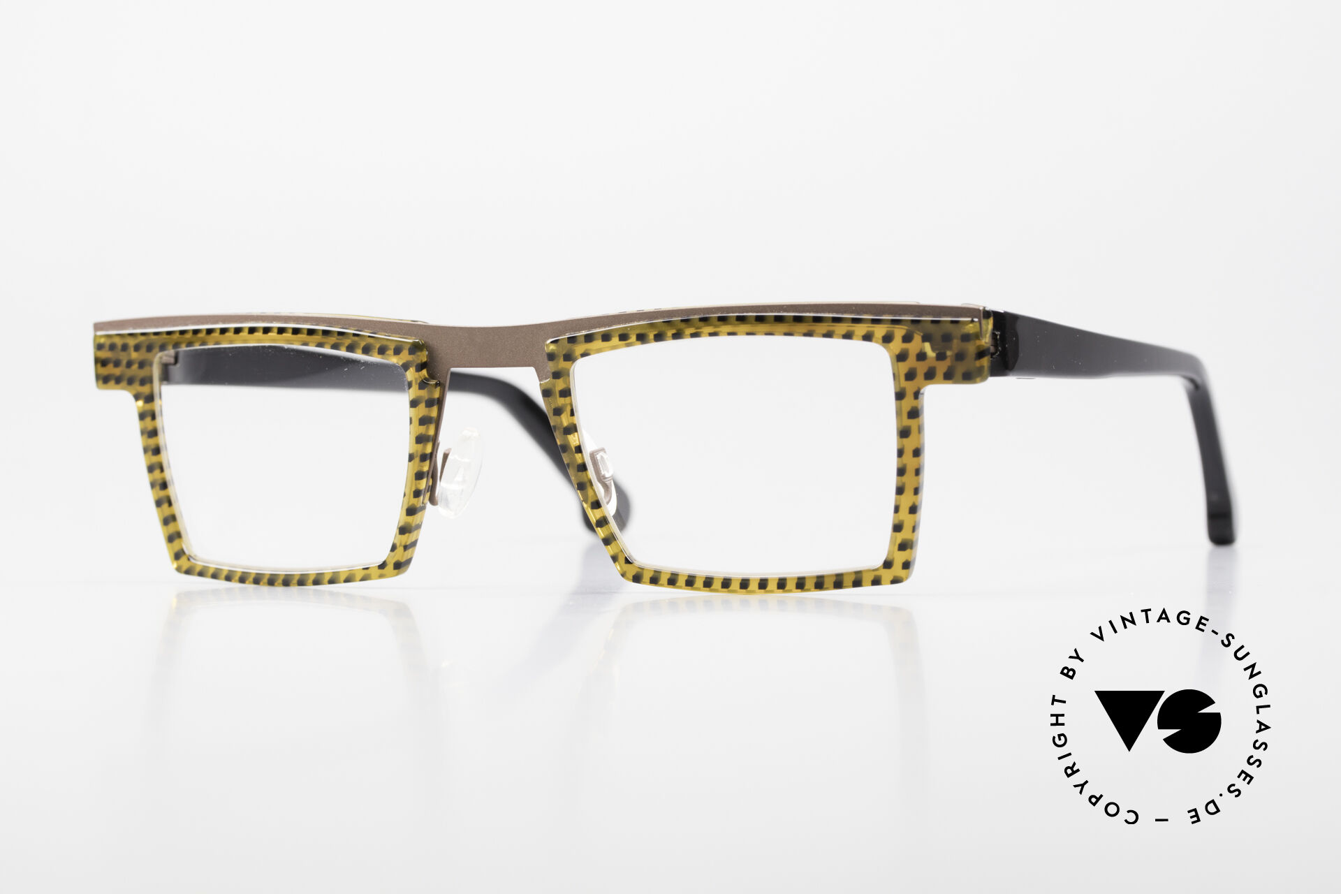 Spects outlet for ladies