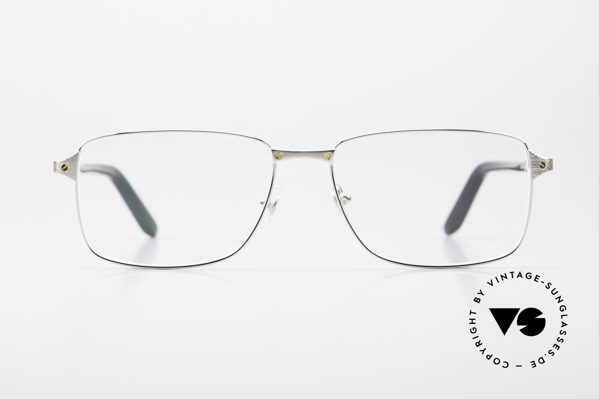 Cartier glasses store square