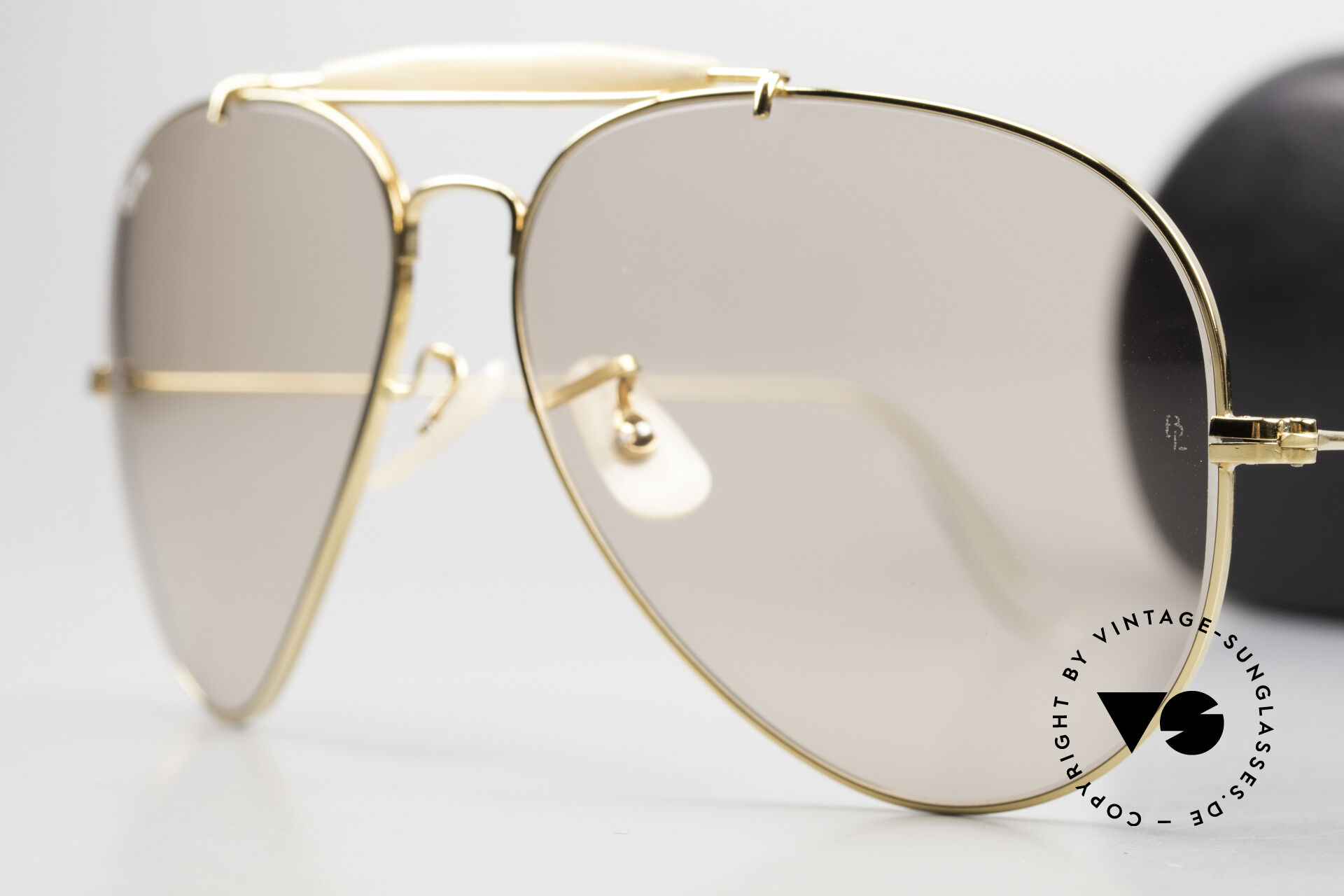 Sunglasses Ray Ban Outdoorsman II SelfDarkening Dun Lenses