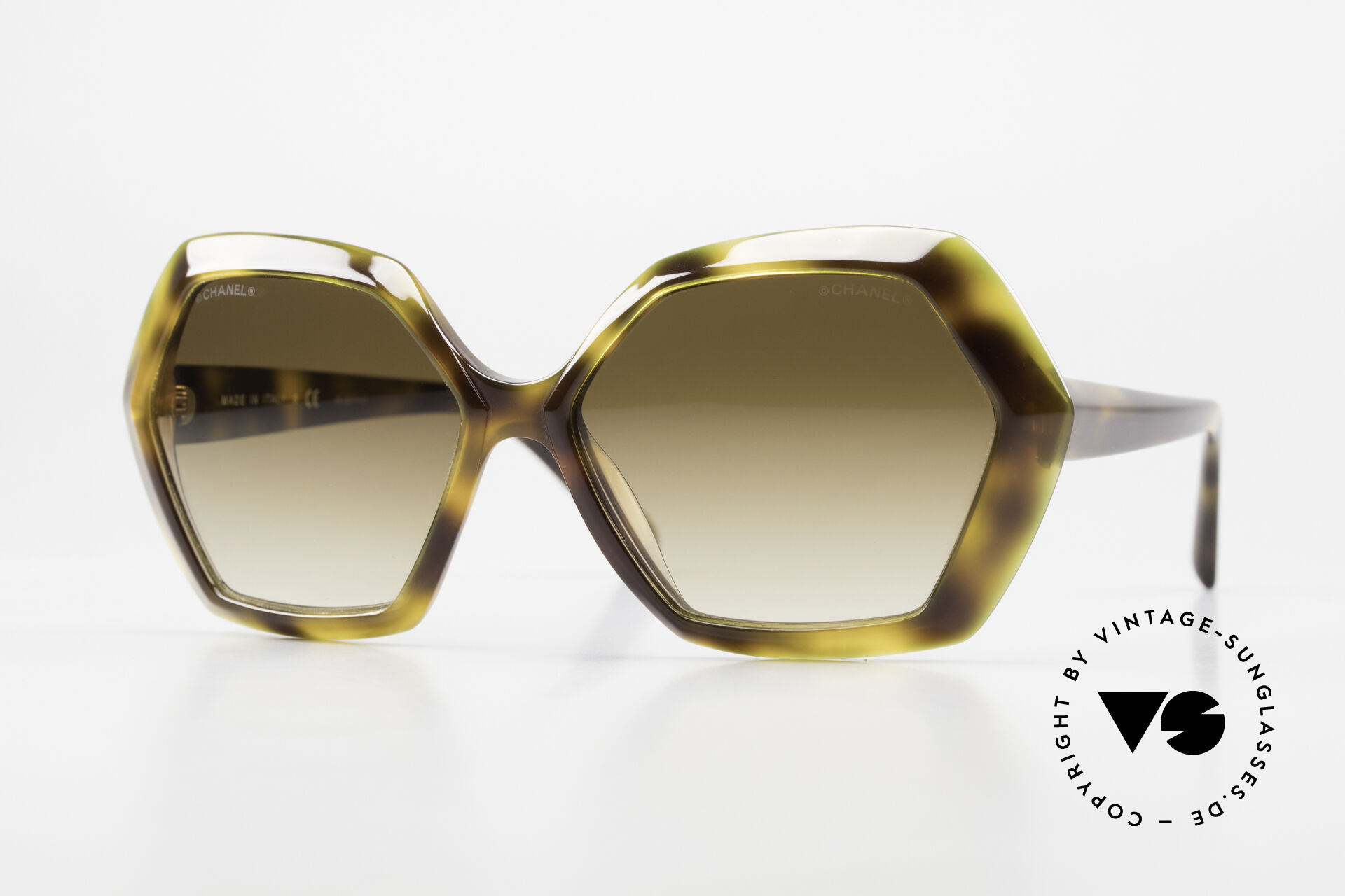 CHANEL シャネルサングラス5367-Ac501 6角形 CHANEL サングラス5367-Ac501/71.57口15.140 6角形