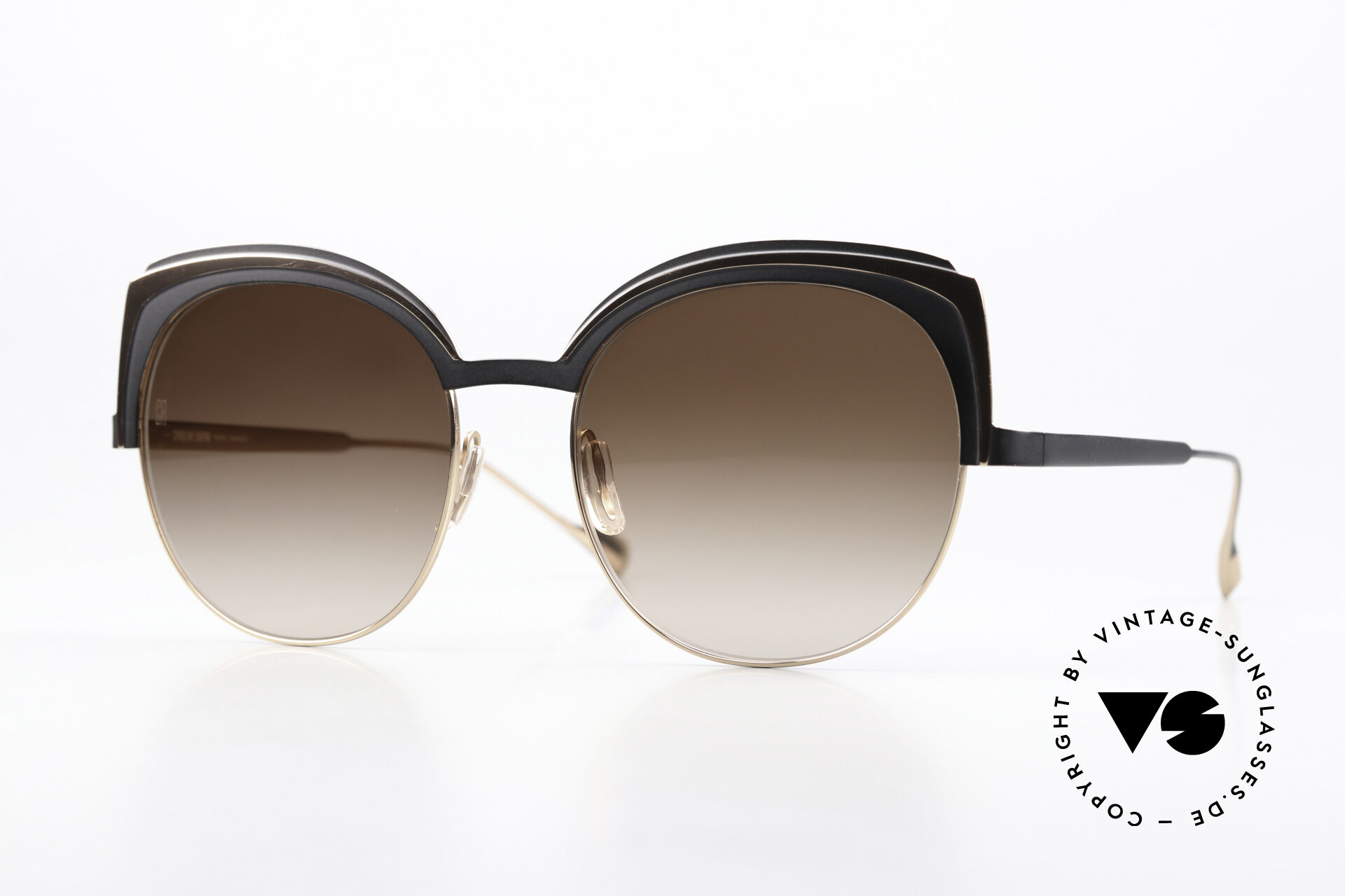 Caroline Abram X-Quise 1 Large Sixties Style Design