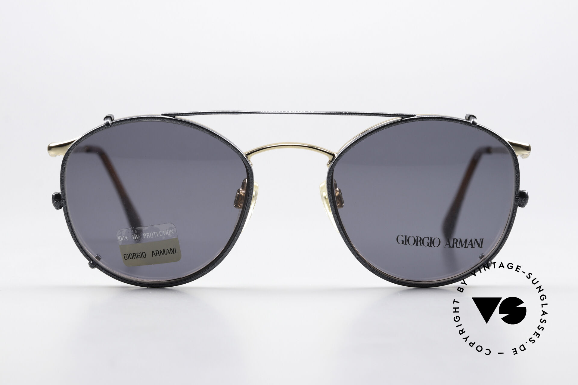 売り切り　アルマーニ象徴の一着　GIORGIO ARMANI 132万 Sunglasses Giorgio Armani 132 With Blue Metallic Clip On
