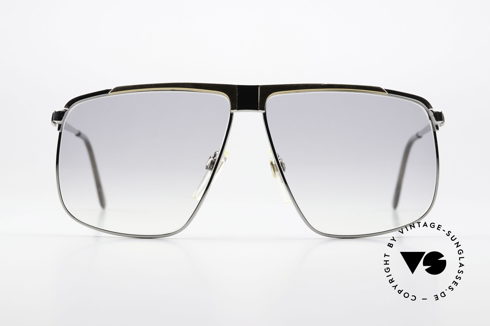 Gucci sunglasses gold plated top