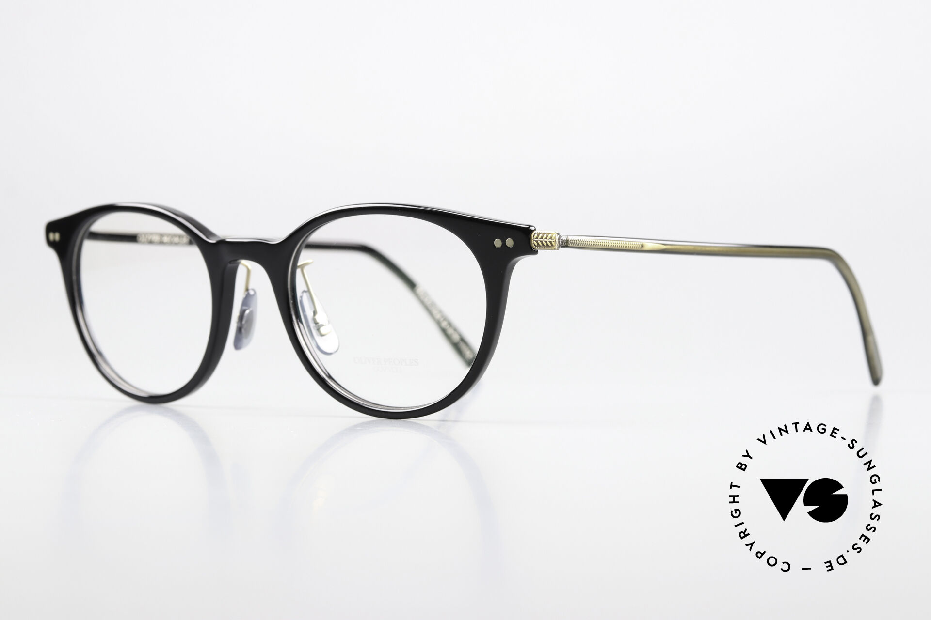 Classic eyewear clearance