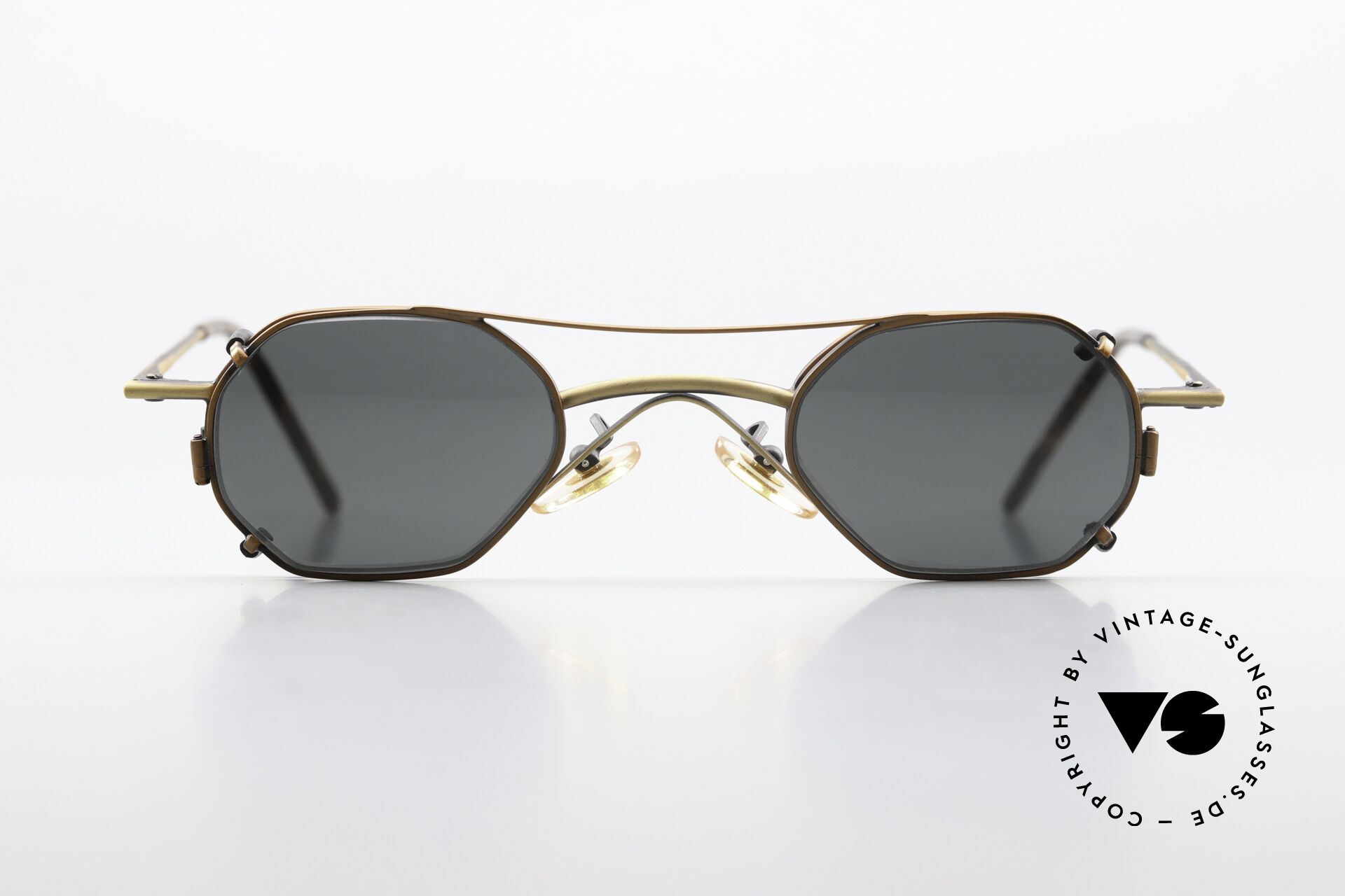 小物 Christian roth Design sunglasses Sunglasses Christian Roth 2401 Small Frame With Sun Clip