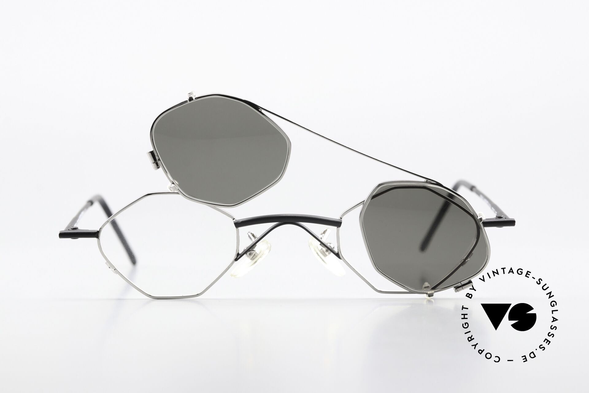 CHISTIAN ROTH prescribed glasses Sunglasses Christian Roth 2402 Octagonal Glasses Antique main image 4