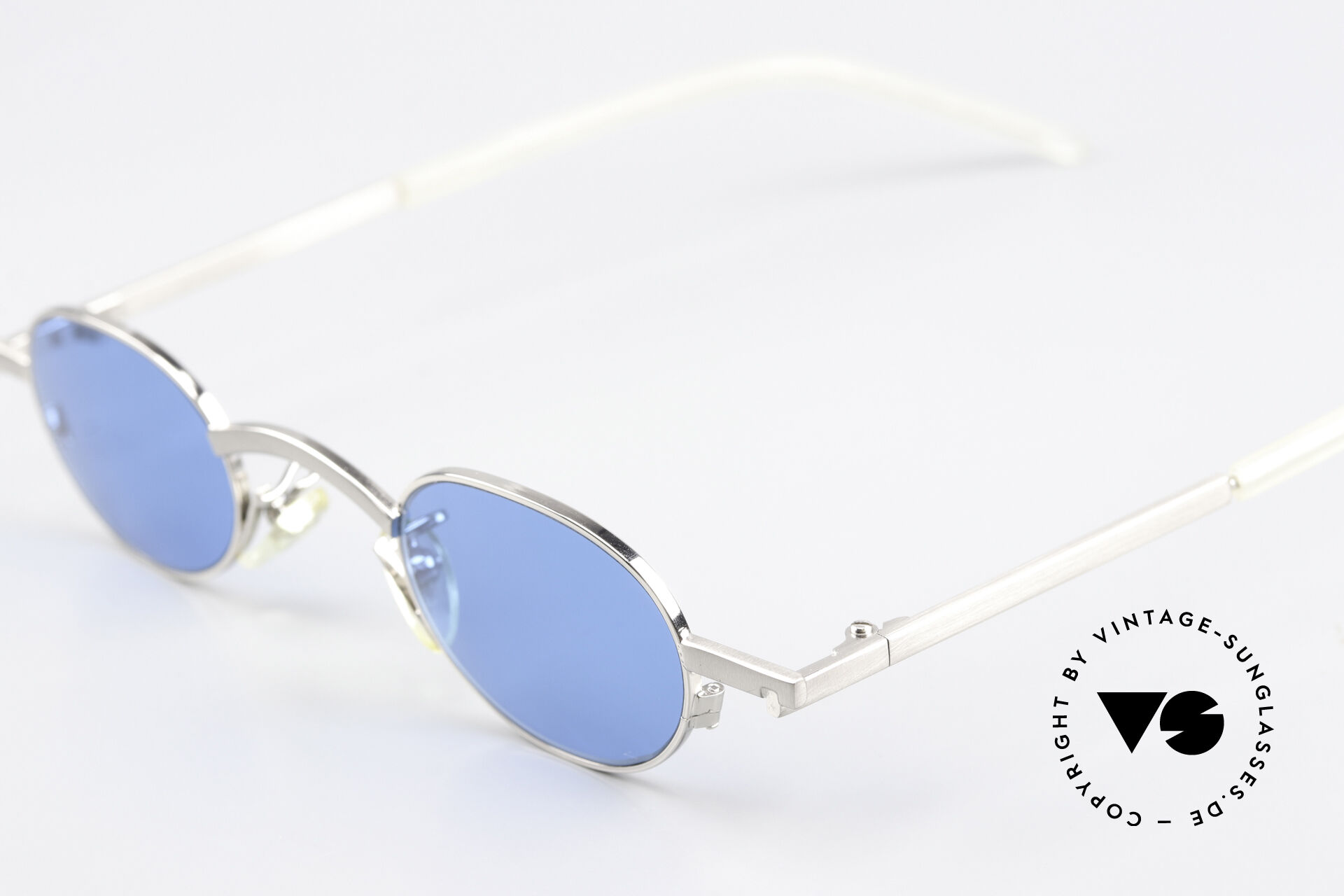 Sunglasses Christian Roth 2505 90s Glasses In Bauhaus Style