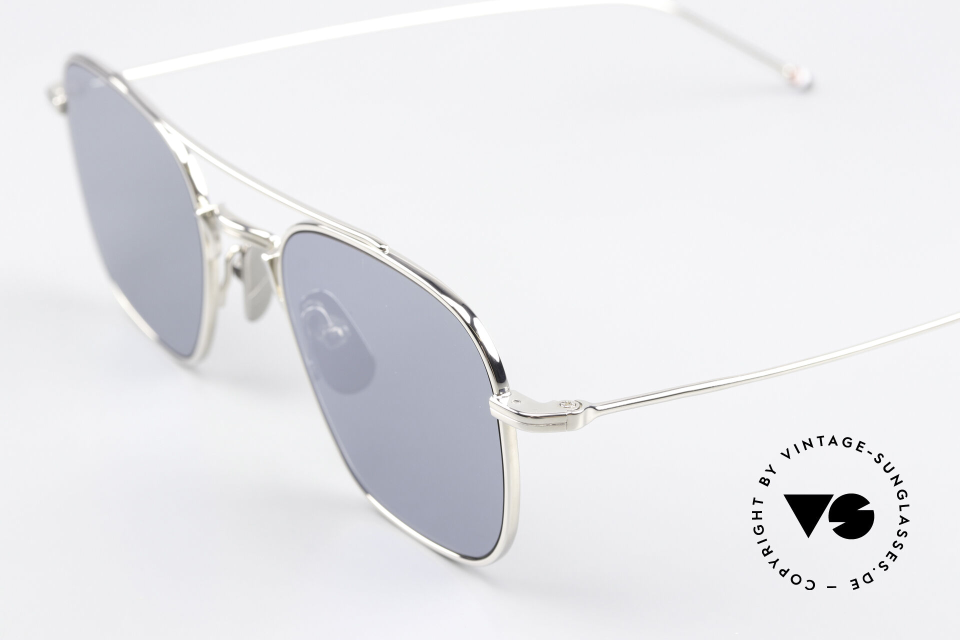 Thom Browne x Dior Grey Acetate Wayfarer Sunglasses Mirrored Lenses TB003C-54 THOM BROWNE Round-Frame Acetate Sunglasses for Men | MR PORTER main image 4