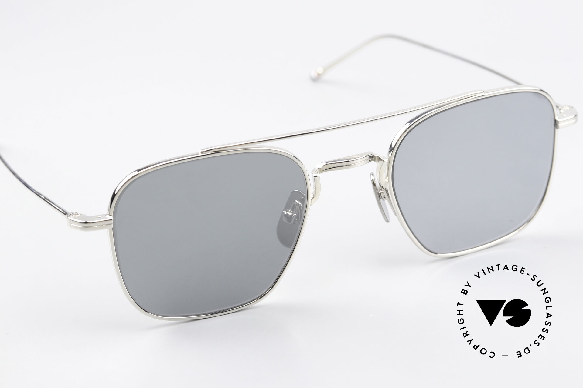 THOM BROWNE トムブラウン TBS907-50 Sunglasses Thom Browne TBS907 Silver Mirrored Sun Lenses