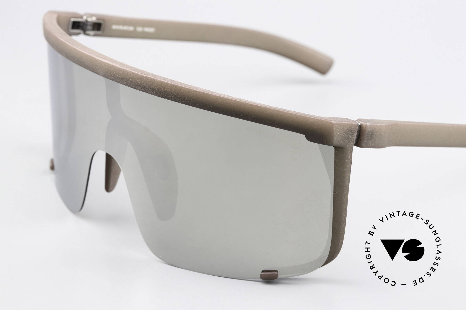 MYKITA mylon sun rocket値下げ！ mykita-mylon-sun-rocket-md1-