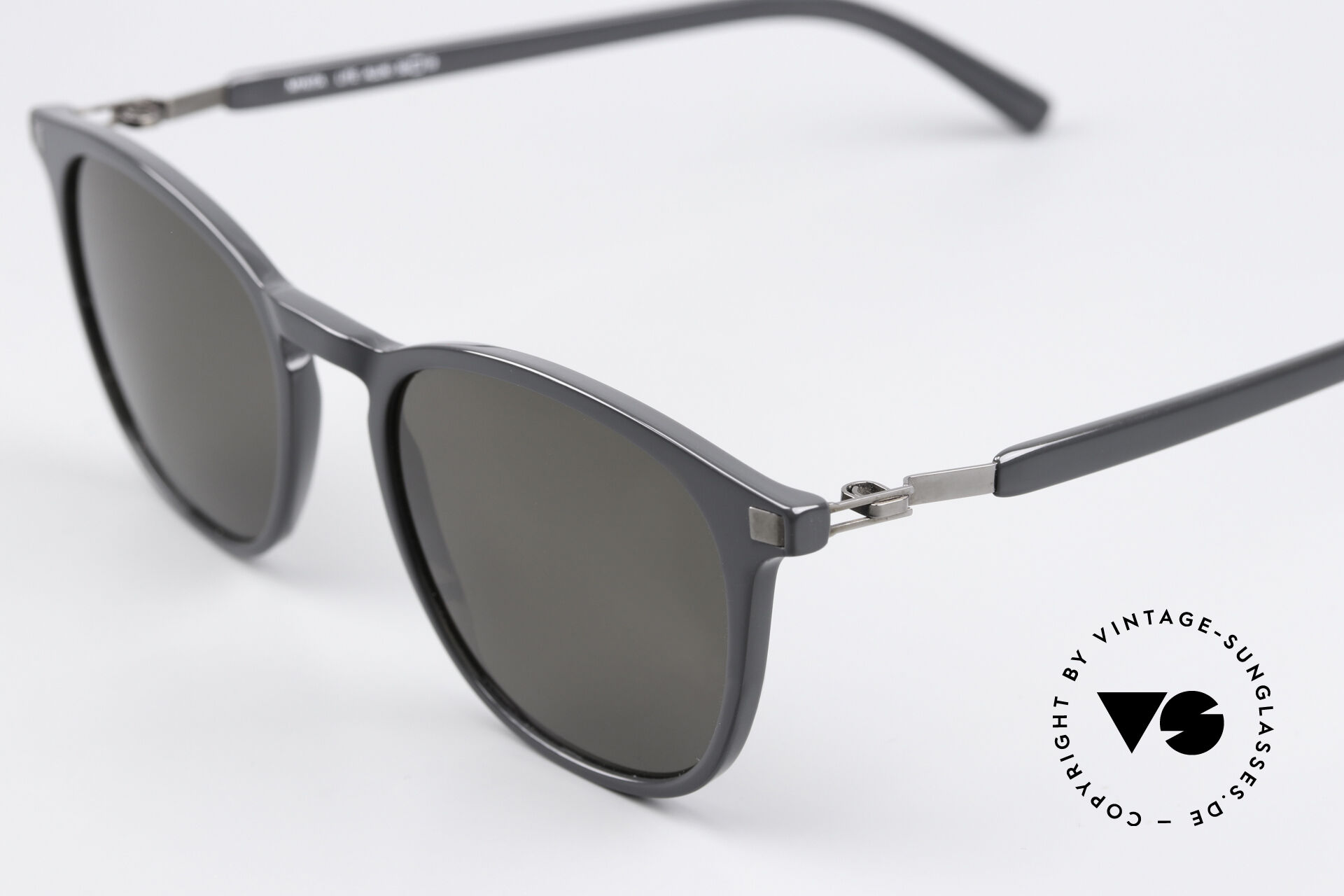 Sunglasses Mykita Aluki Storm Grey / Shiny Graphite