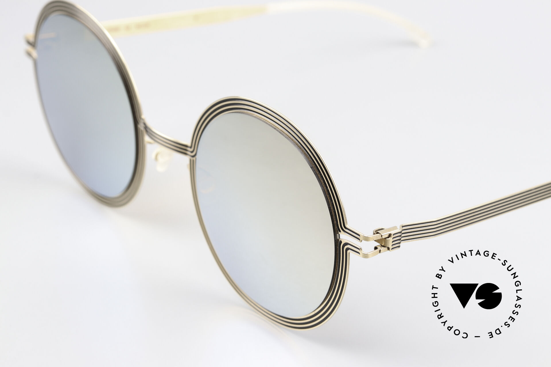 Sunglasses Mykita Studio 6.3 XXL Shades Gold Mirrored display picture 3