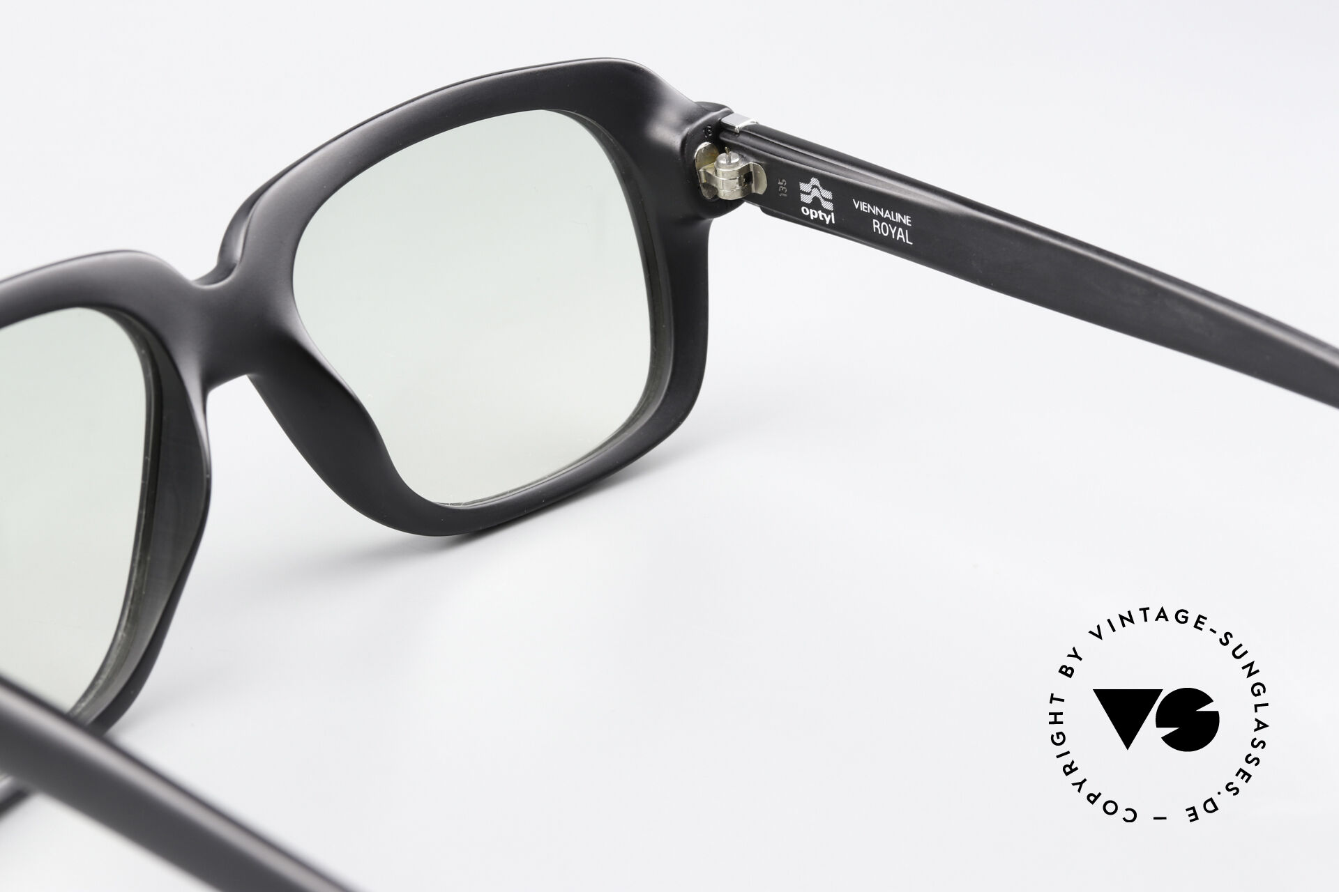 Sunglasses Viennaline Royal 1611 Old School Optyl Frame 70s