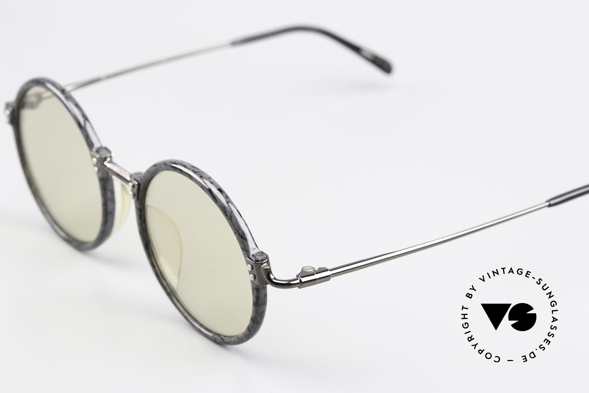 Sunglasses Jean Paul Gaultier 55-7261 Lenses Darken Automatically