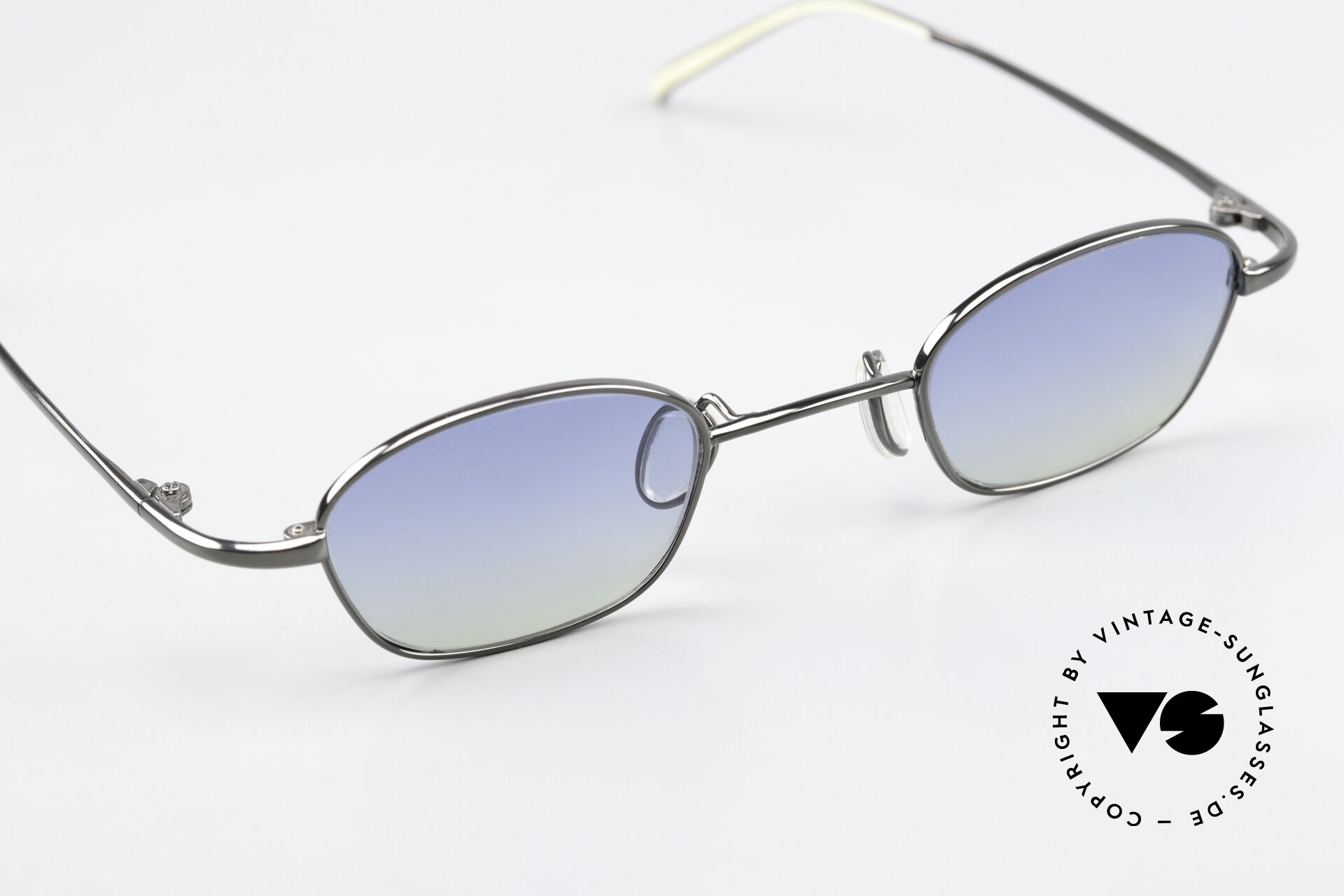 小物 christian roth pure titanium sunglasses Sunglasses Christian Roth 14007 Pure Titanium Sunglasses