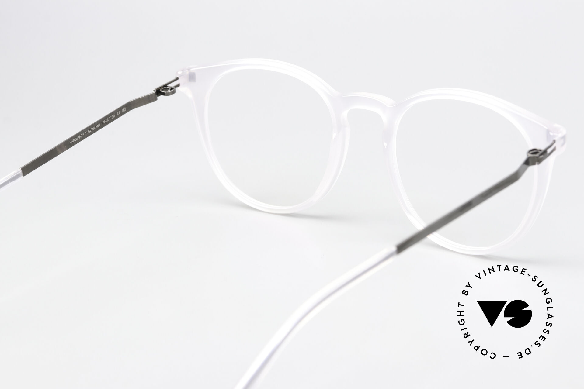 Mykita Keelut Sunglasses Frosted White $_57.JPG?set_id=880000500F main image 3