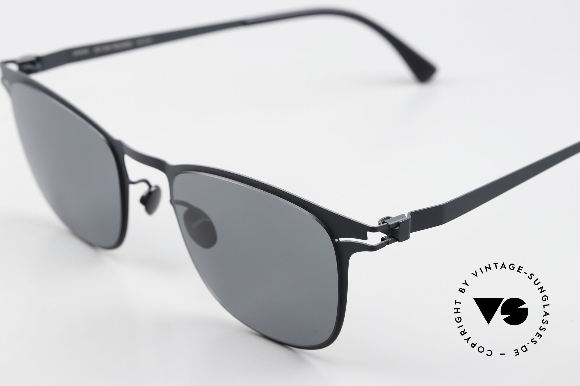 Sunglasses Mykita Riccardo Indigo Darkblue Sunnies display picture 1