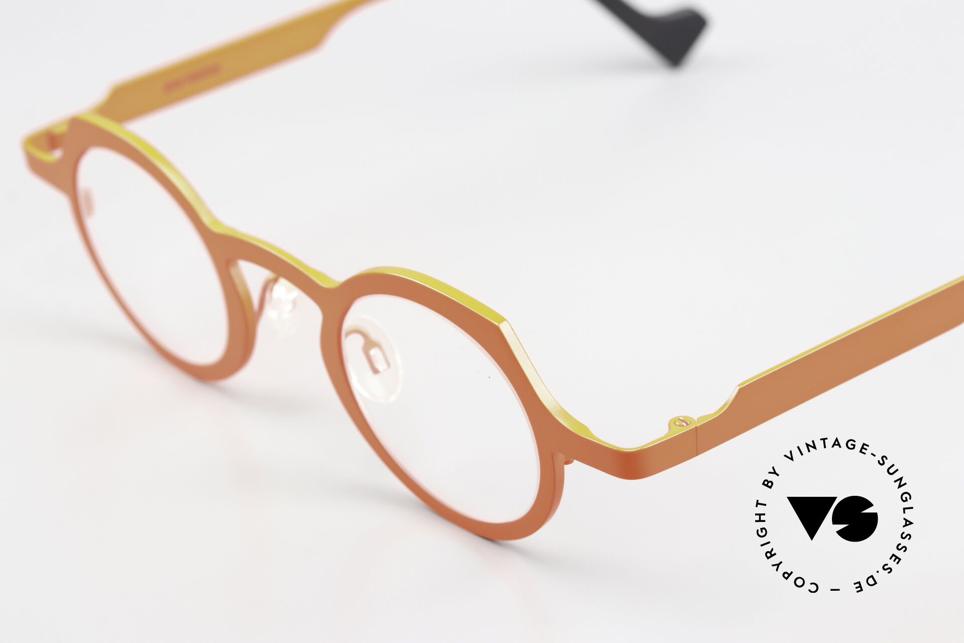 Glasses Theo Belgium Asia Titanium Frame Neon Orange