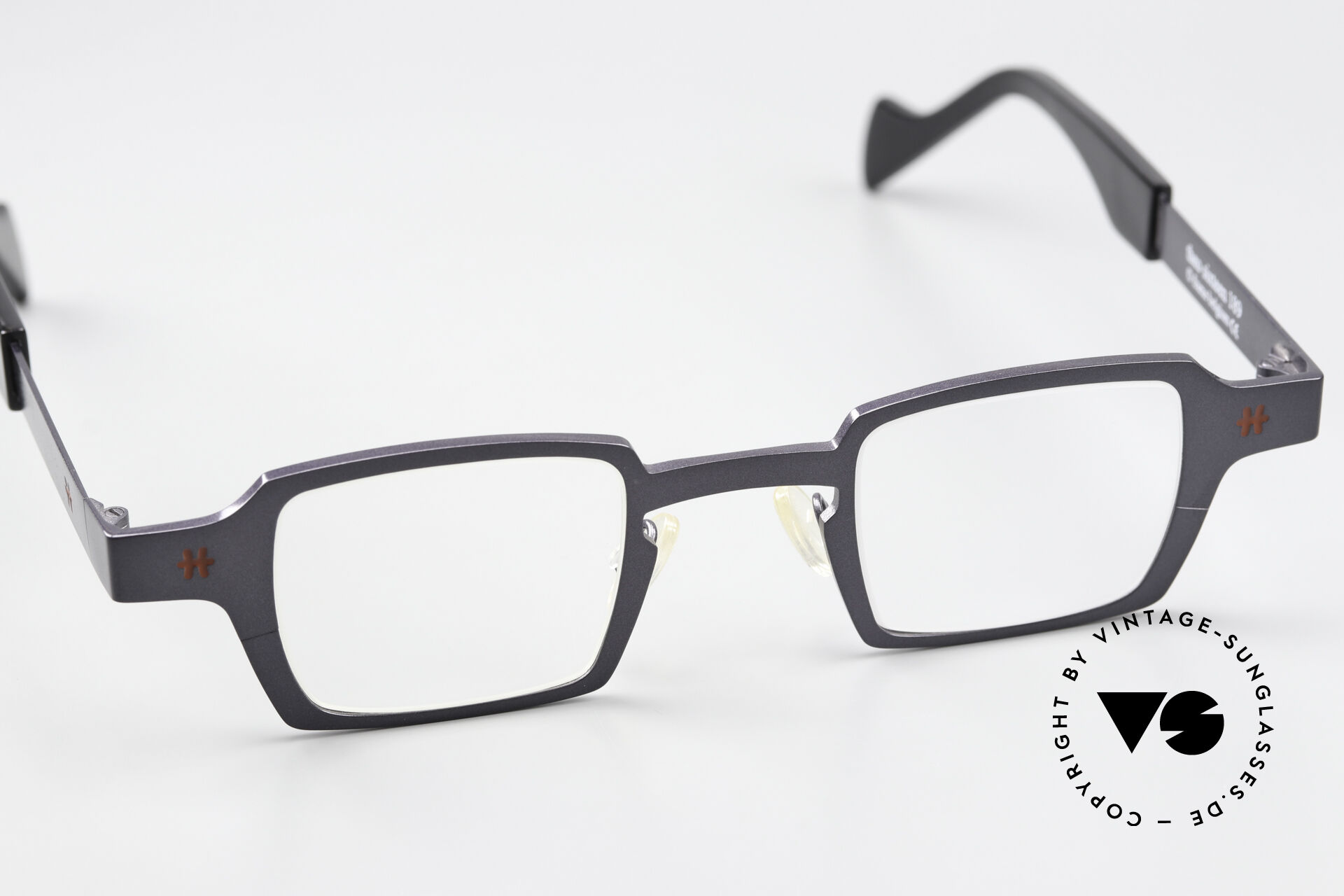 Glasses Theo Belgium Sixteen Titanium Frame Gray Metallic