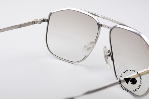 Dunhill 6096 Titanium Frame 18ct Solid Gold, unworn rarity (like all our A. Dunhill vintage sunglasses), Made for Men