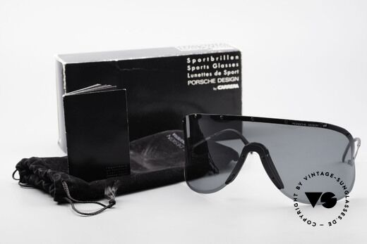 Porsche 5620 80's Yoko Ono Shades Black, meanwhile, worn by many celebs (Madonna, Will.i.am ...), Made for Men and Women