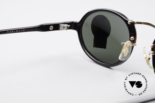 Ray Ban Cheyenne Style III B&L USA Sunglasses Oval, frame could be glazed with prescription lenses, too, Made for Men and Women
