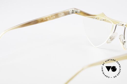 Theo Belgium Eta Heart Glasses Buffalo Horn, Size: large, Made for Women