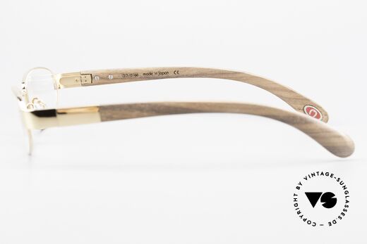 Bugatti 530 Walnut Titanium Gold Plated, this model is definitely at the top of the eyewear sector, Made for Men