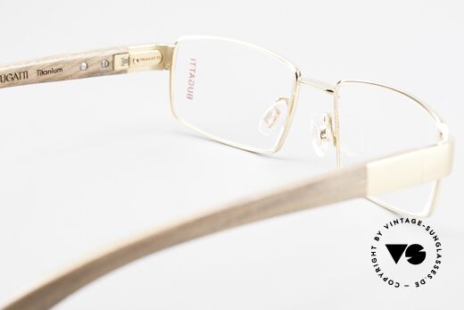 Bugatti 531 Walnut Titanium Gold Plated, the model is definitely at the top of the eyewear sector, Made for Men