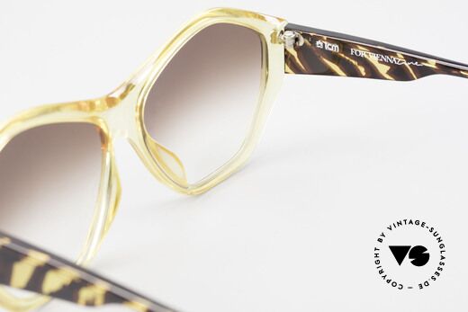 Paloma Picasso 1463 Optyl Sunglasses 90's Ladies, NO RETRO style shades! but a proud original one!, Made for Women